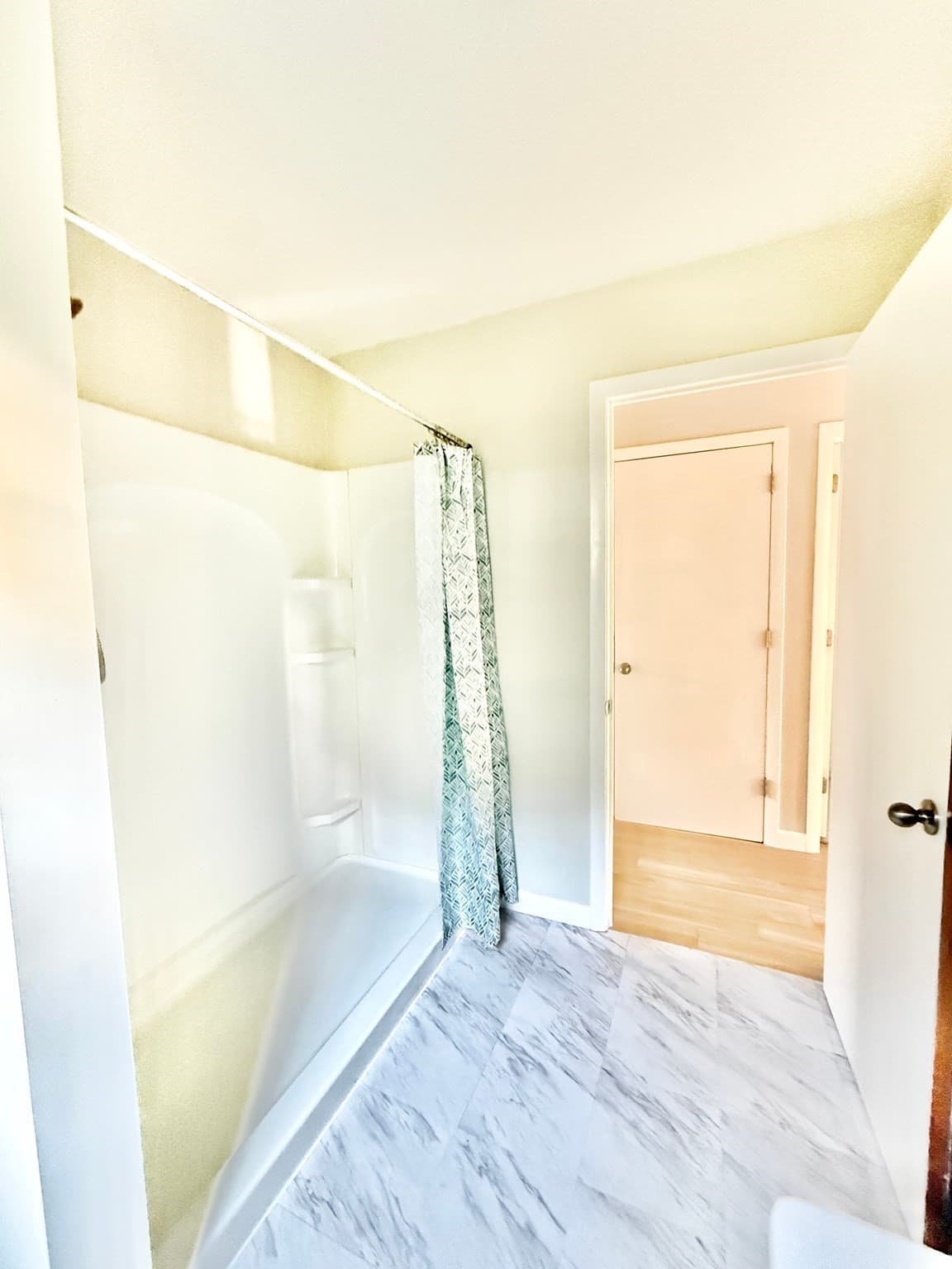 Single Family Residence at 3 Pine Ave, Fairhaven MA 02719, Fairhaven, photo 11 of 27
