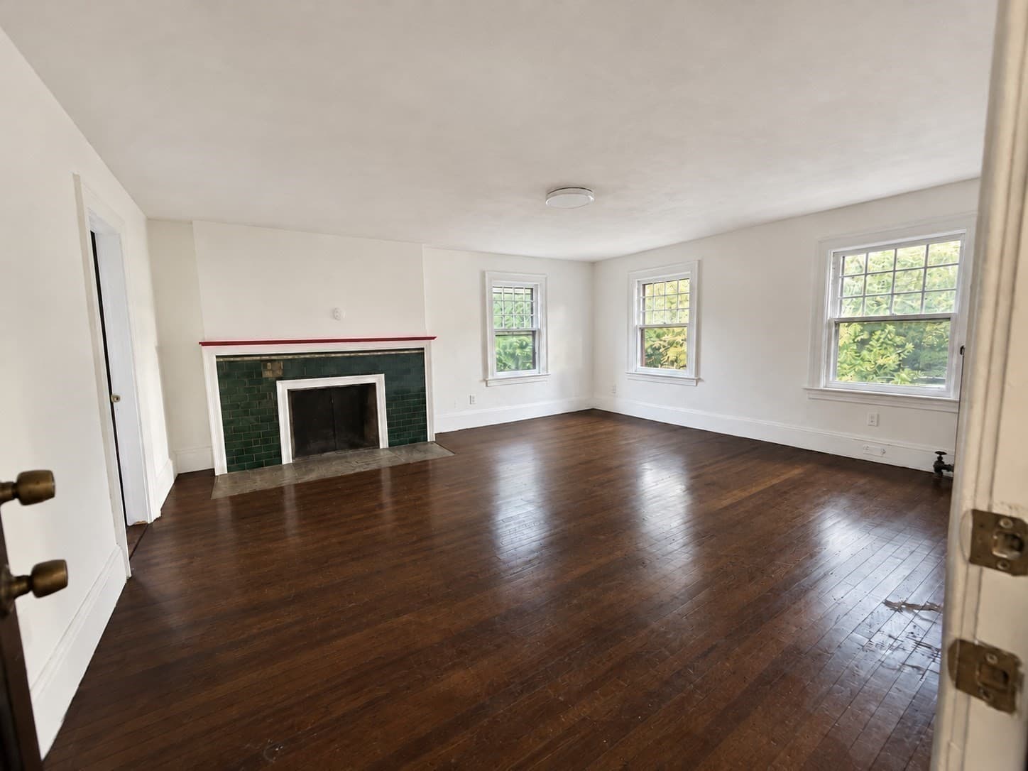 Single Family Residence at 190 Fort Pleasant Ave, Springfield MA 01108, Springfield, photo 12 of 36