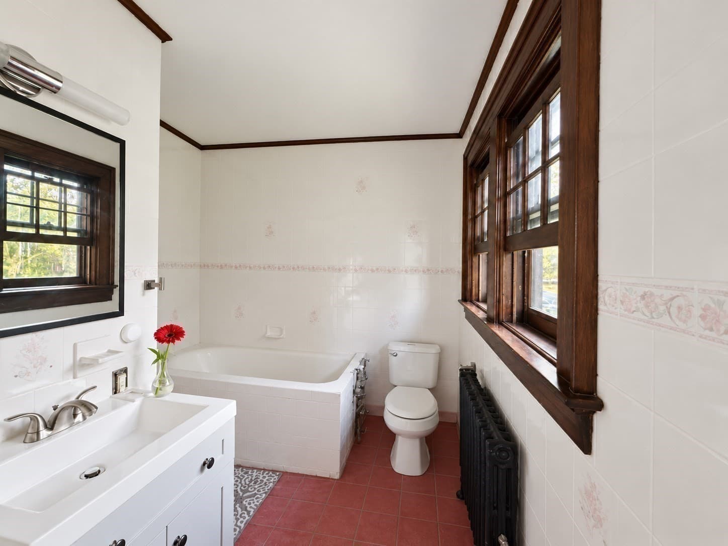 Single Family Residence at 190 Fort Pleasant Ave, Springfield MA 01108, Springfield, photo 25 of 36