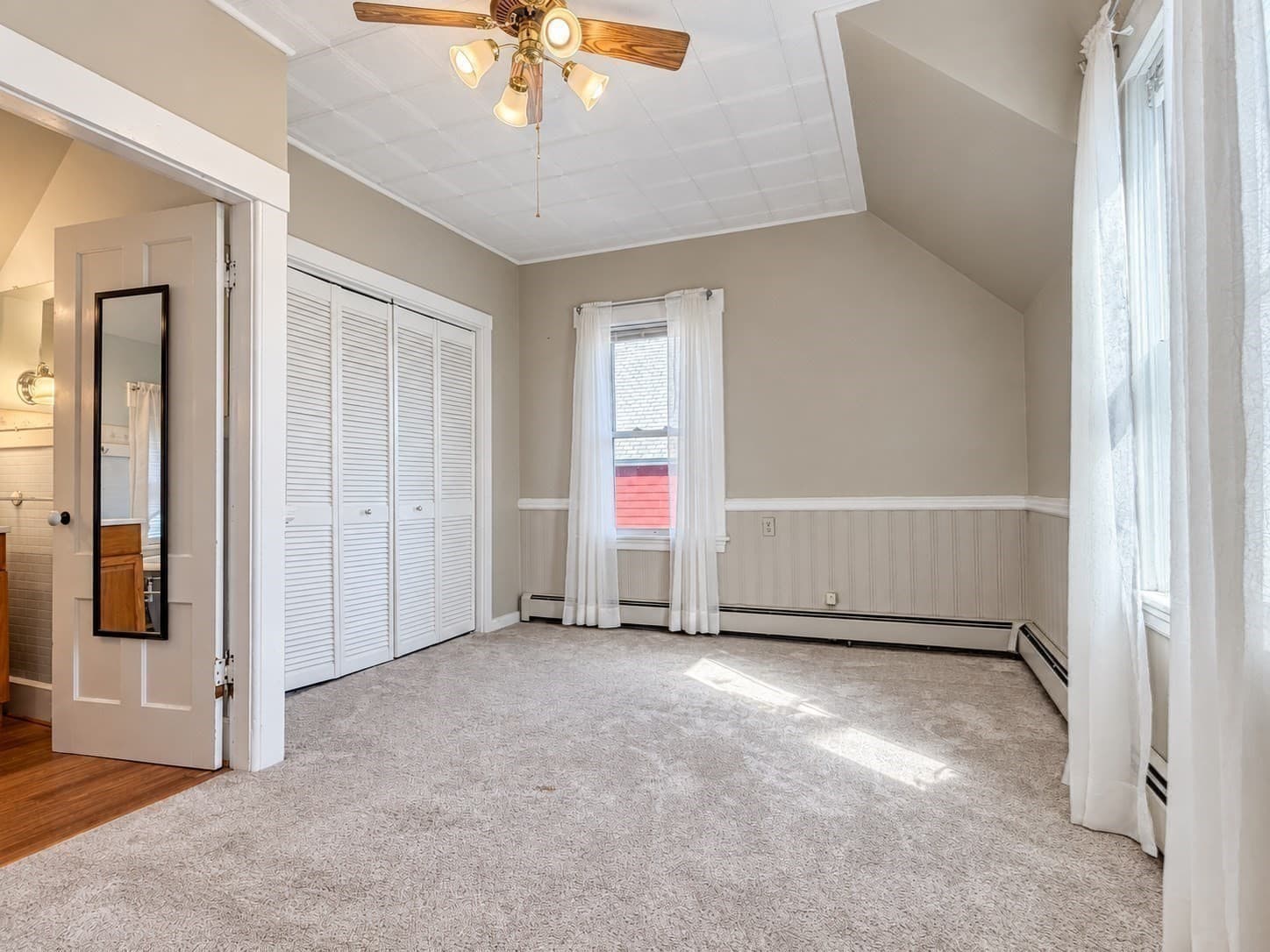 Single Family Residence at 90 Birch St, Fitchburg MA 01420, Fitchburg, photo 13 of 15