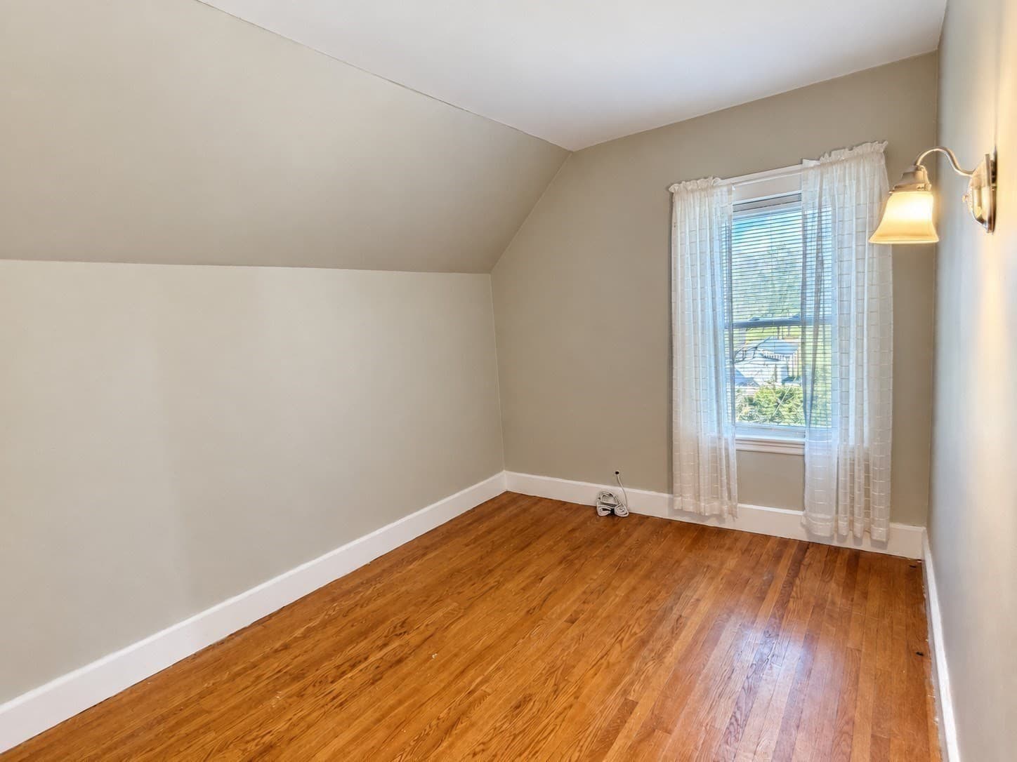 Single Family Residence at 90 Birch St, Fitchburg MA 01420, Fitchburg, photo 15 of 15