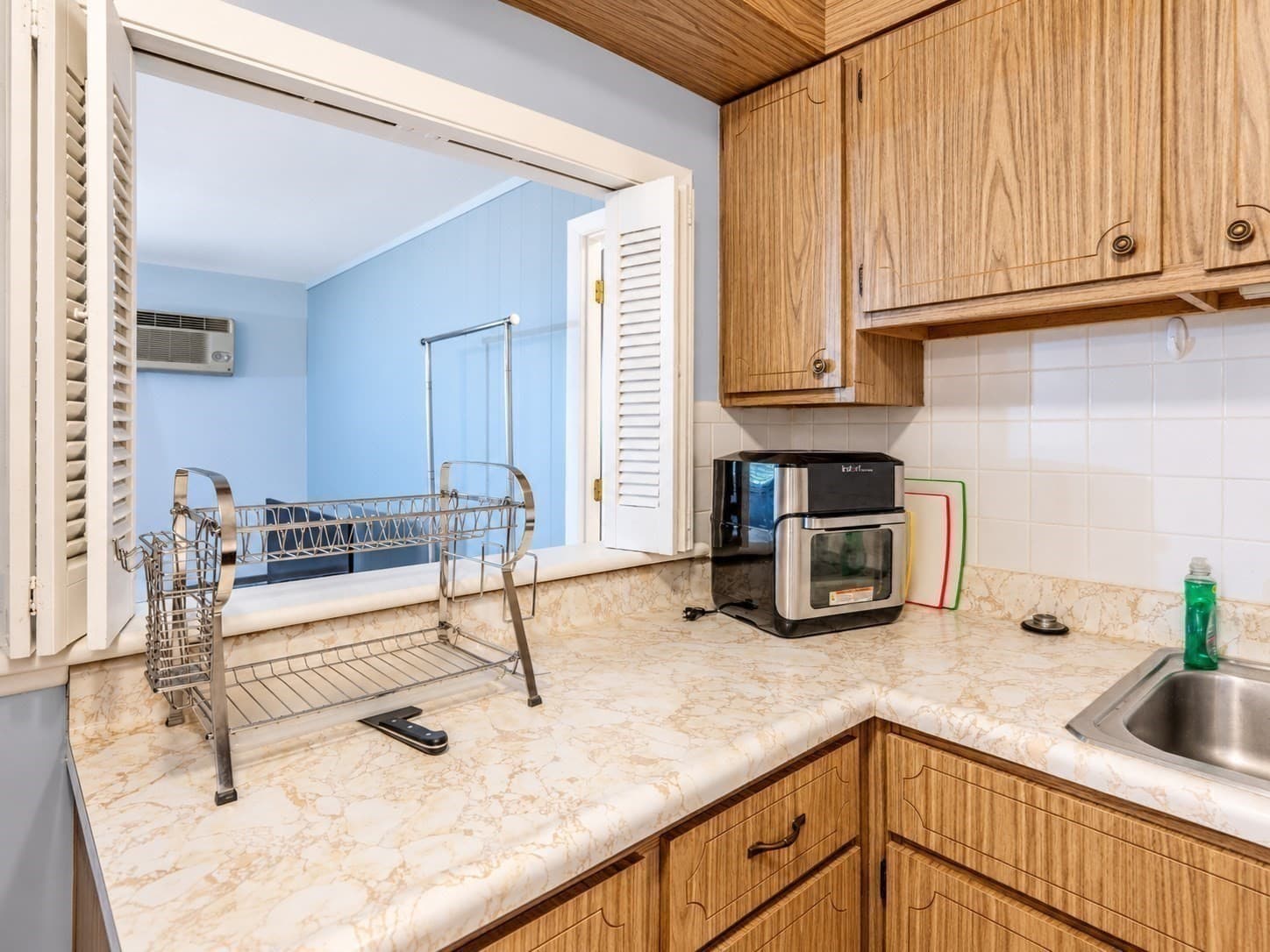 Condominium at 64 Jacqueline Rd # 12, Waltham MA 02452, photo 7 of 13