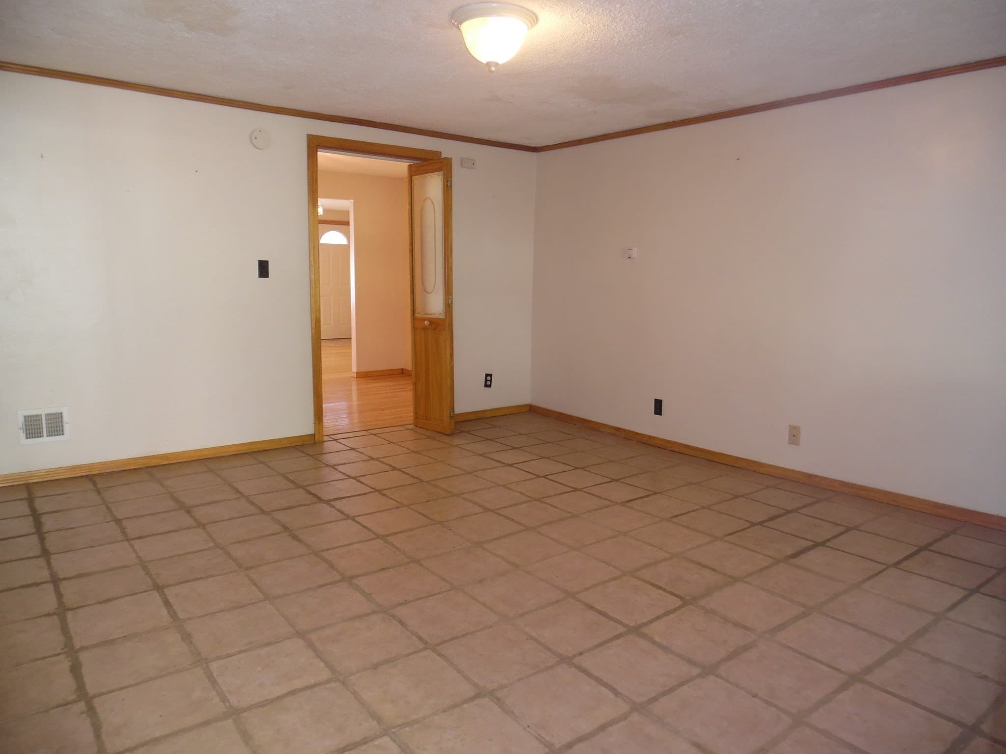 Single Family Residence at 21 Burnside Drive, Swansea MA 02777, Swansea, photo 15 of 21