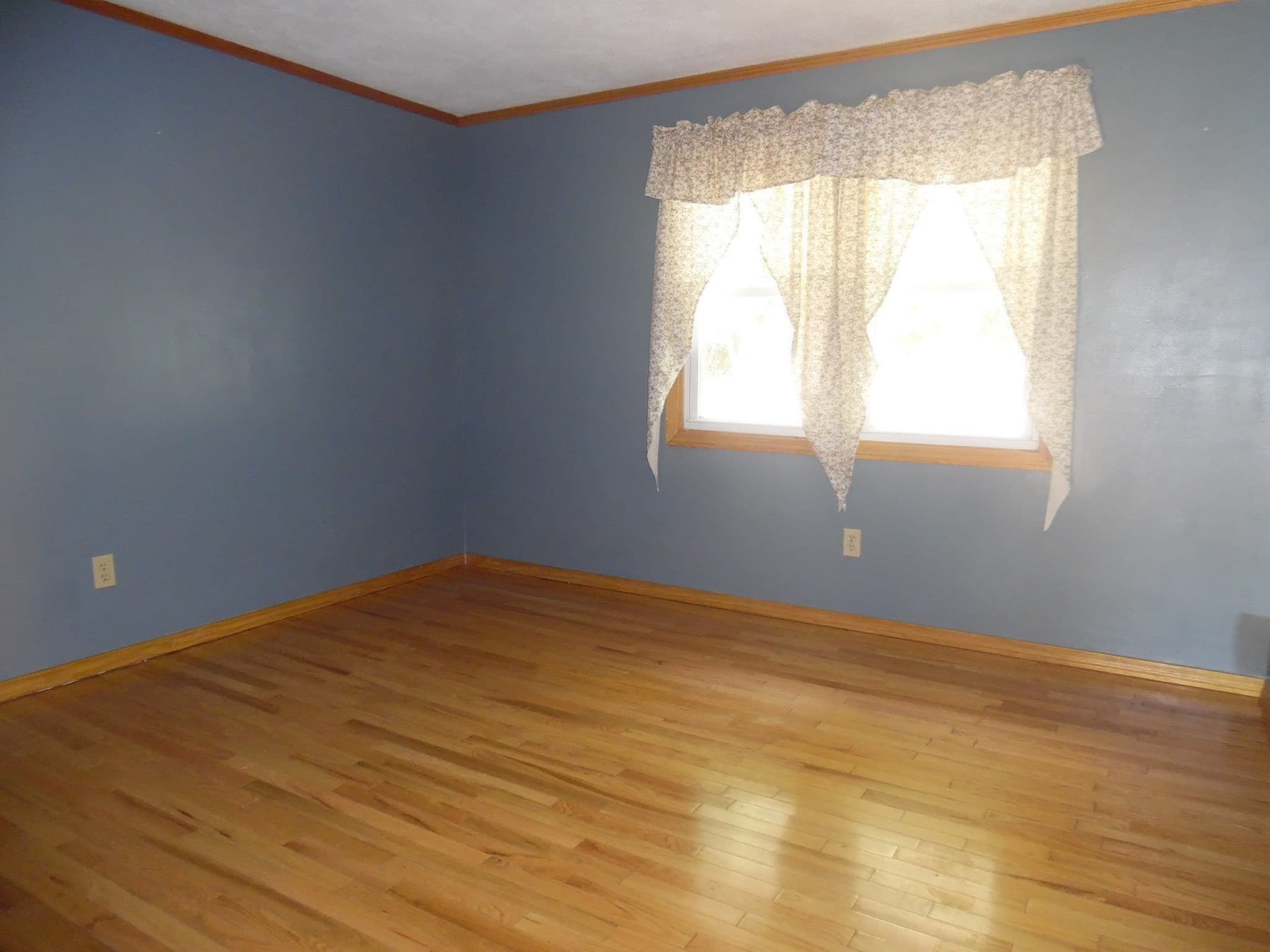 Single Family Residence at 21 Burnside Drive, Swansea MA 02777, Swansea, photo 11 of 21