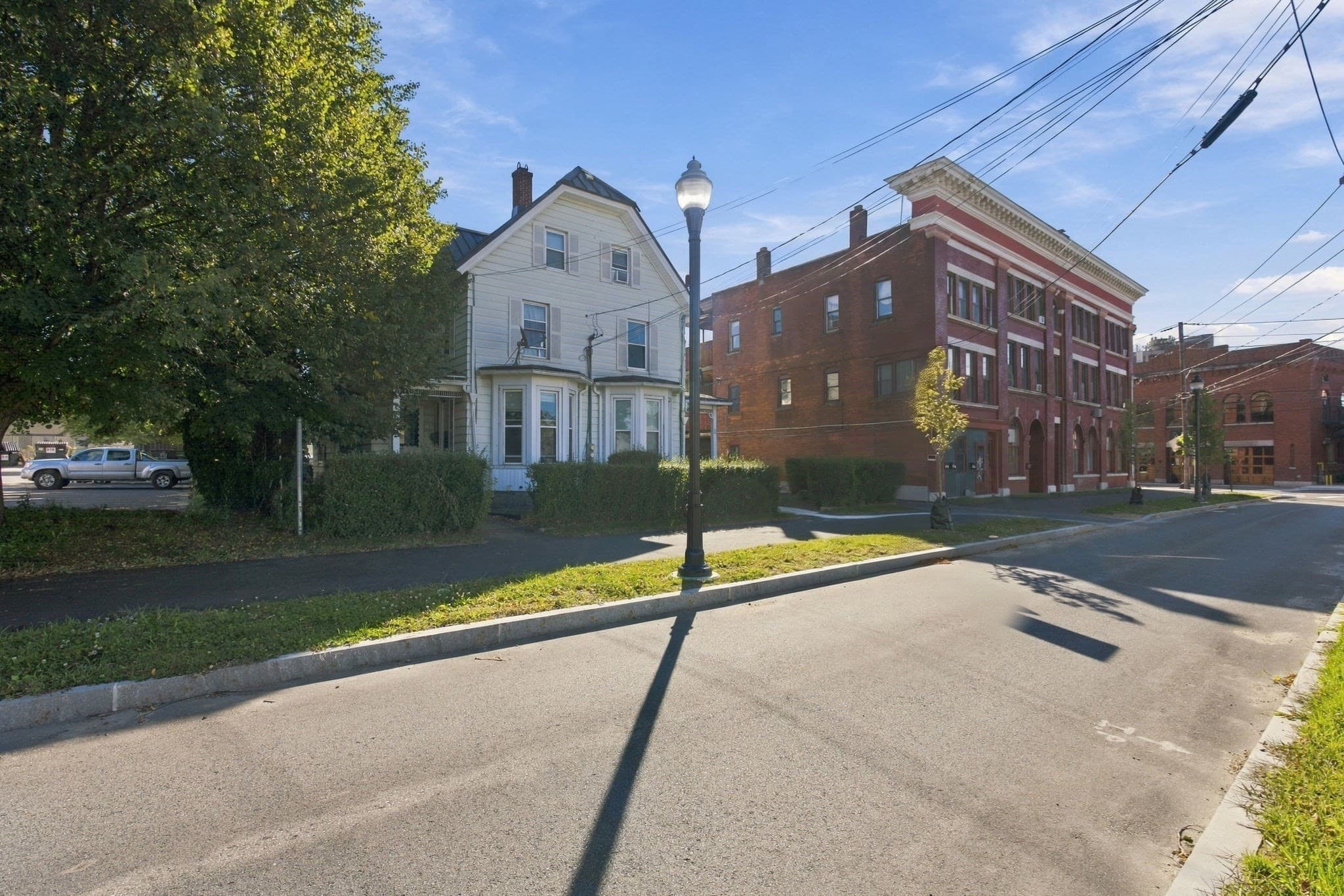 2 Family - 2 Units Side by Side at 18-20 John St, Torrington CT 06790, photo 5 of 34