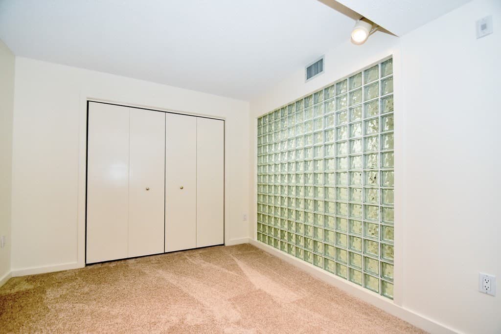 Condominium at 166 Place Ln # 166, Woburn MA 01801, Woburn, photo 9 of 22