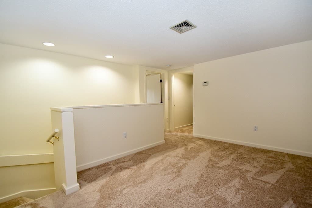 Condominium at 166 Place Ln # 166, Woburn MA 01801, Woburn, photo 14 of 22