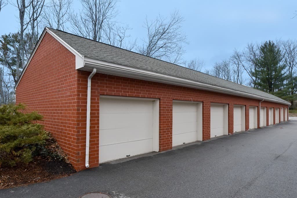 Condominium at 166 Place Ln # 166, Woburn MA 01801, Woburn, photo 21 of 22
