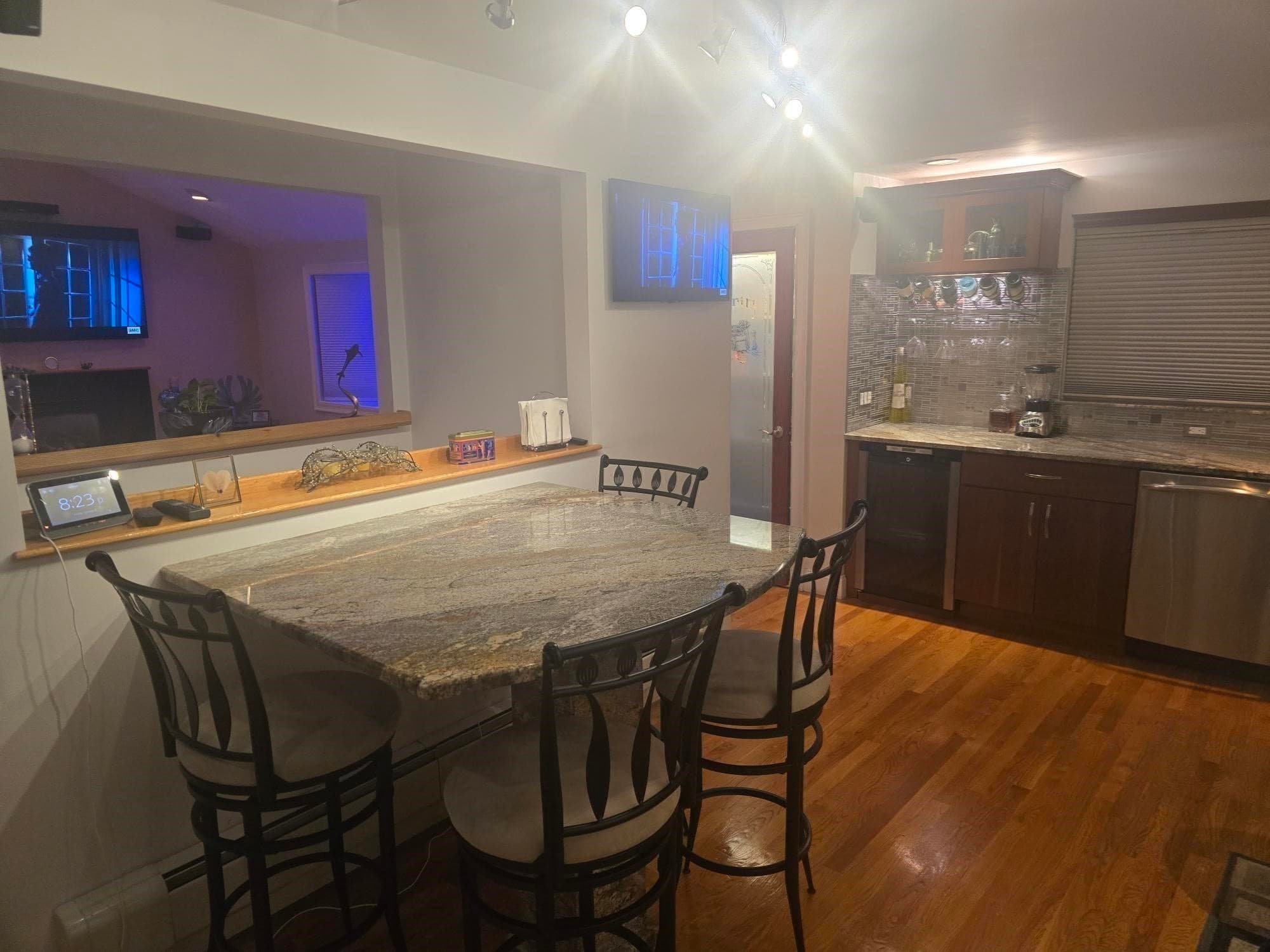 Single Family Residence at 39 Walnut Street, Saugus MA 01906, Saugus, photo 7 of 40