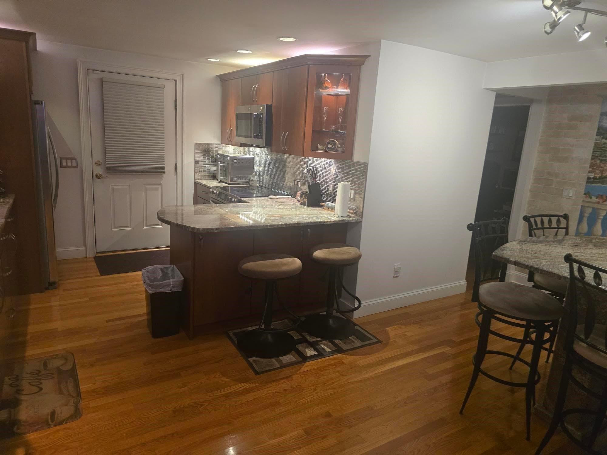 Single Family Residence at 39 Walnut Street, Saugus MA 01906, Saugus, photo 9 of 40