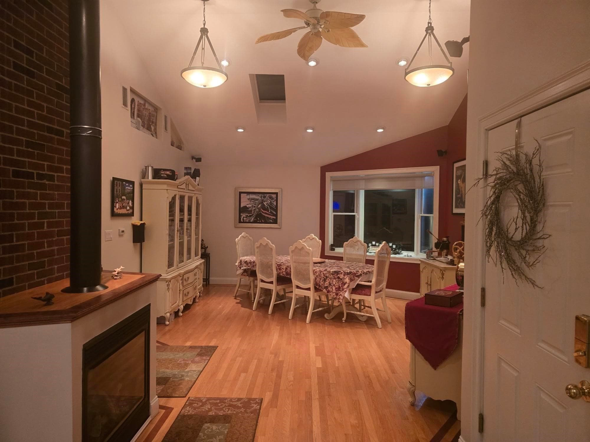 Single Family Residence at 39 Walnut Street, Saugus MA 01906, Saugus, photo 4 of 40
