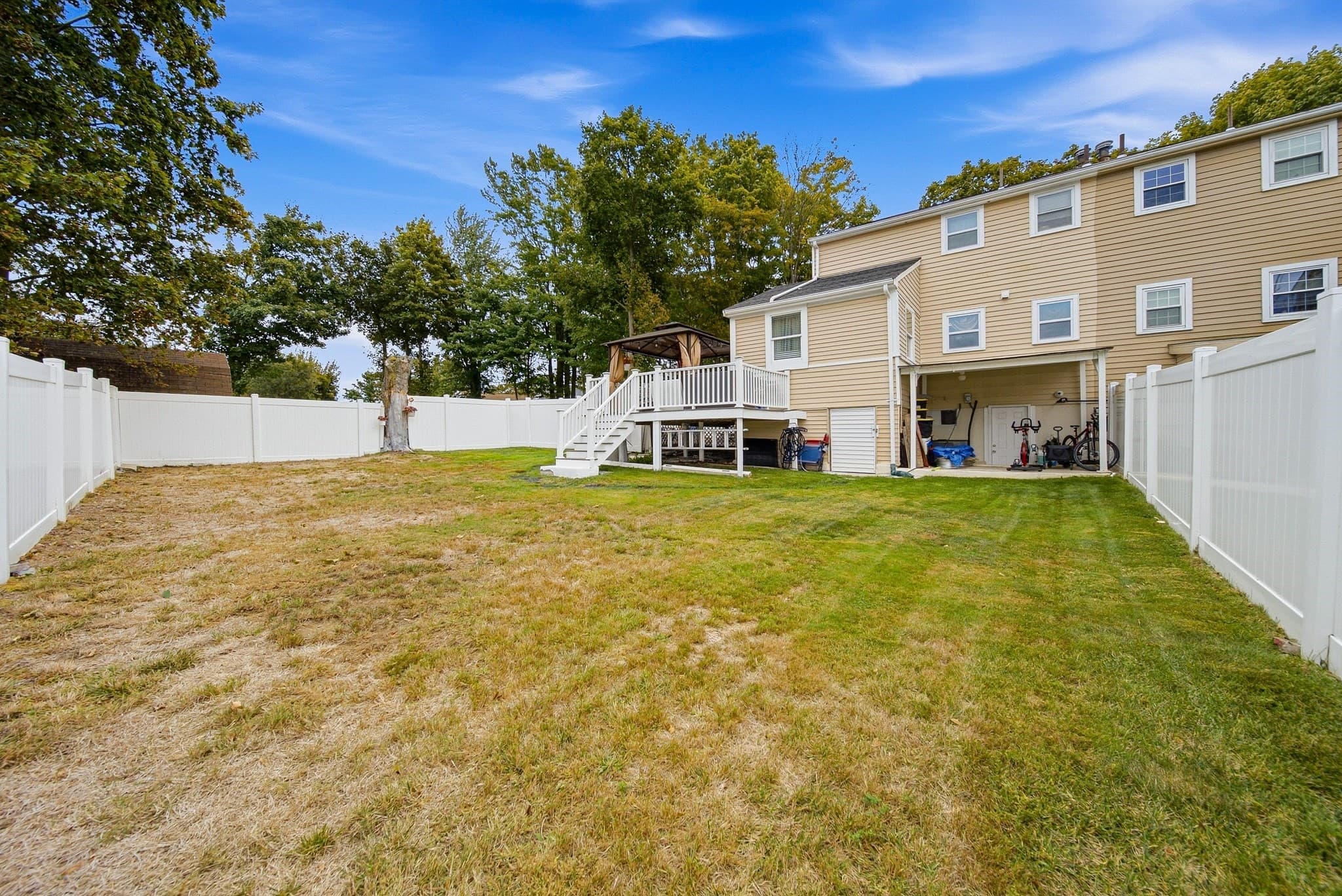 Condominium at 168 Old St. # R, Randolph MA 02368, Randolph, photo 18 of 21