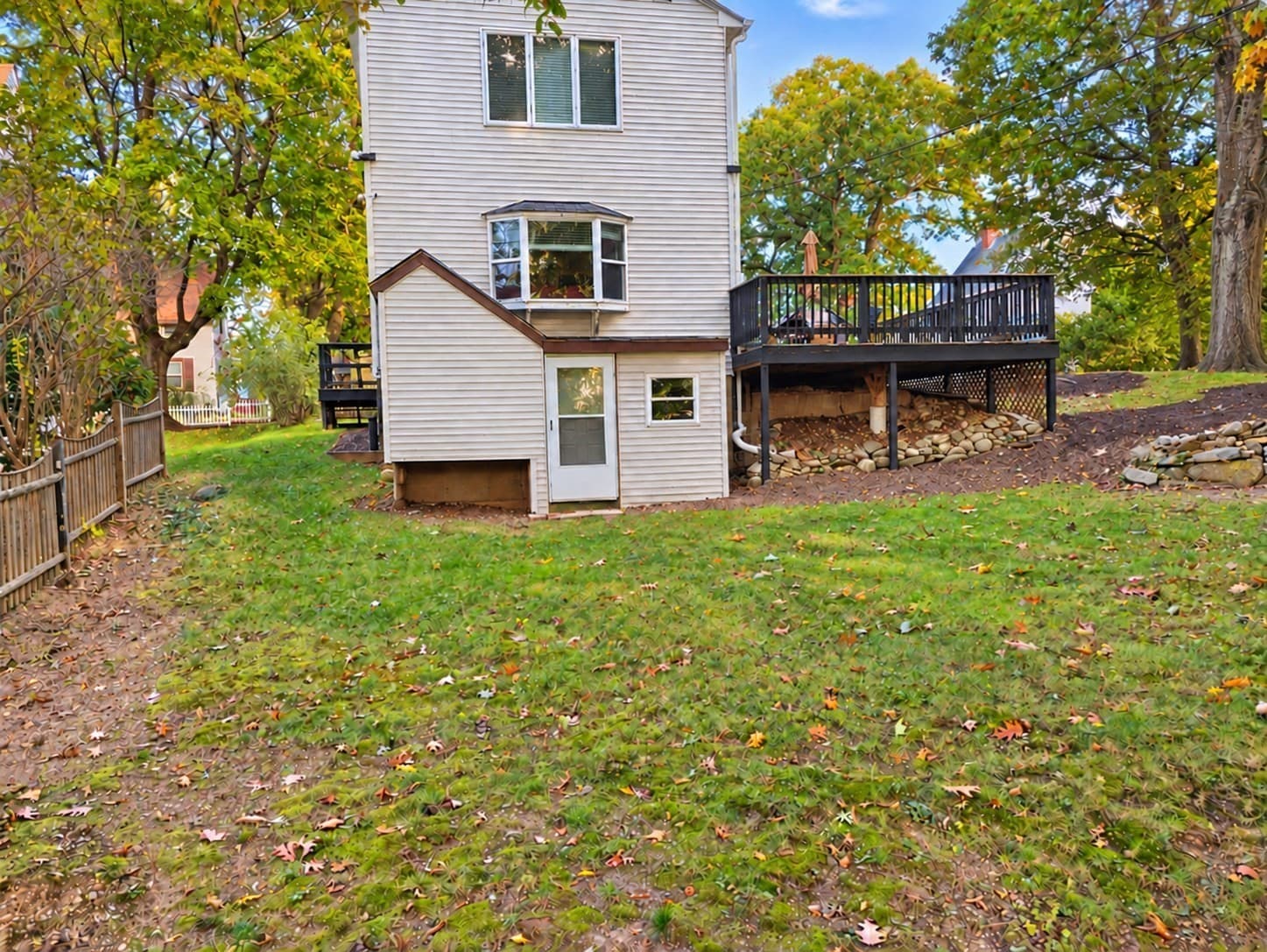 Single Family Residence at 32 Heroult Rd, Worcester MA 01606, Worcester, photo 32 of 34