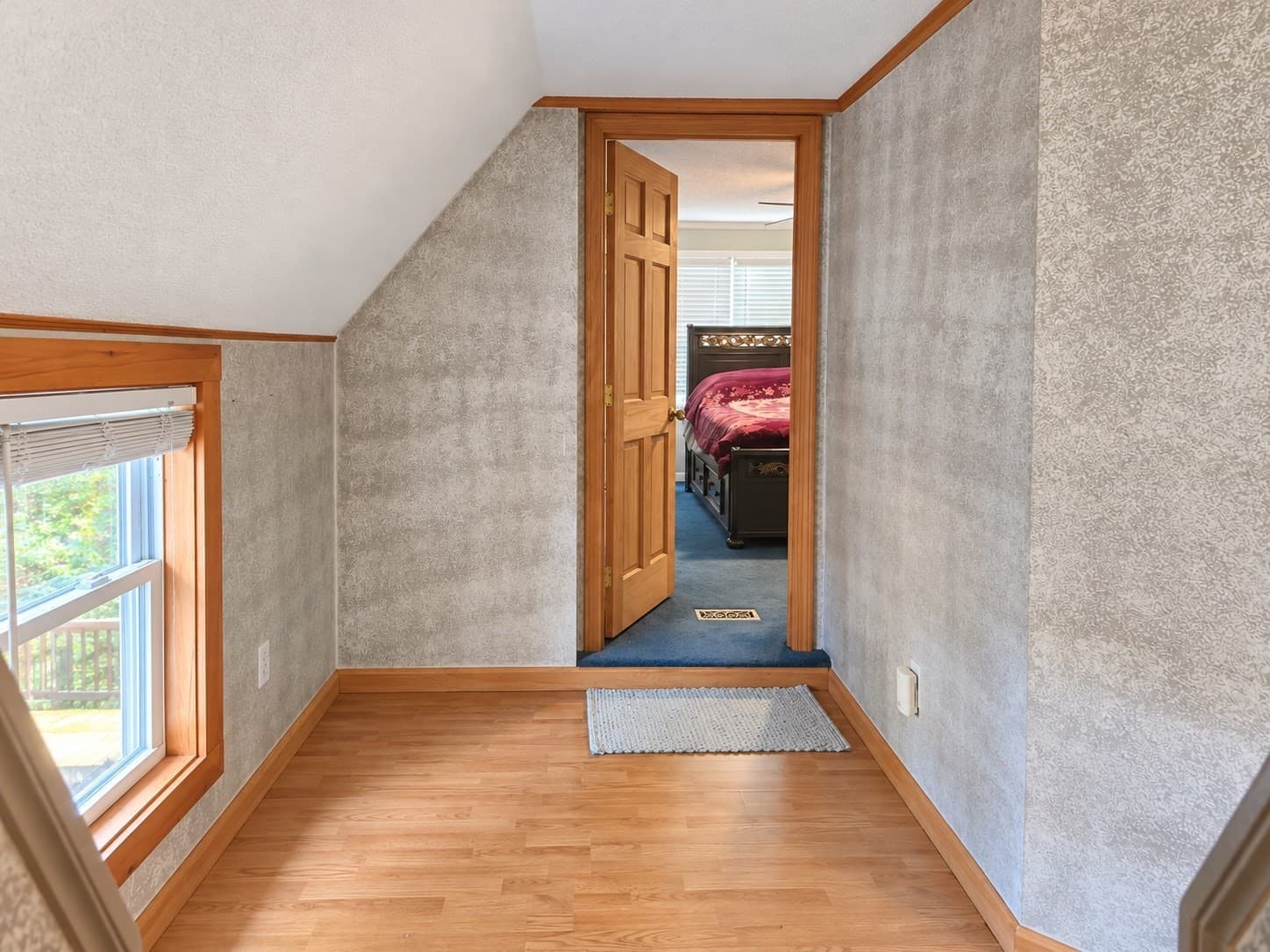 Single Family Residence at 32 Heroult Rd, Worcester MA 01606, Worcester, photo 28 of 34