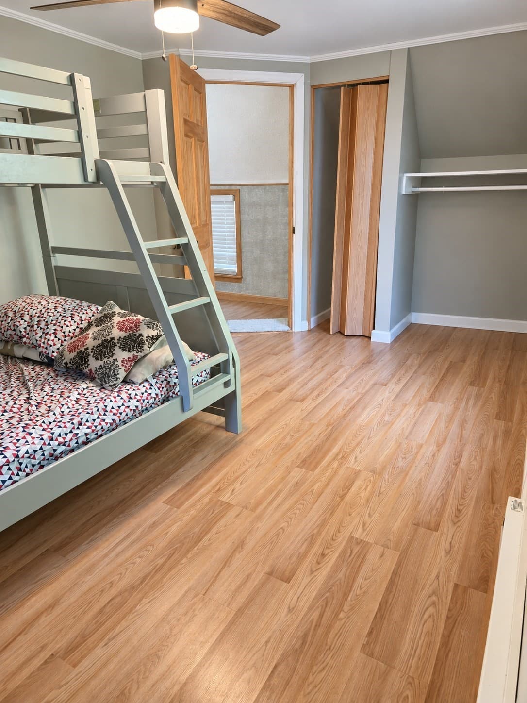 Single Family Residence at 32 Heroult Rd, Worcester MA 01606, Worcester, photo 24 of 34