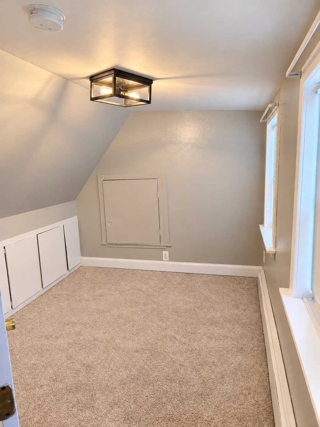 Single Family Residence at 32 Heroult Rd, Worcester MA 01606, Worcester, photo 30 of 34