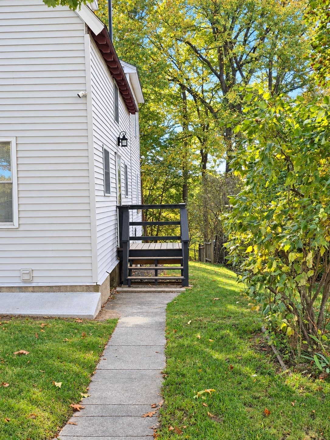Single Family Residence at 32 Heroult Rd, Worcester MA 01606, Worcester, photo 33 of 34