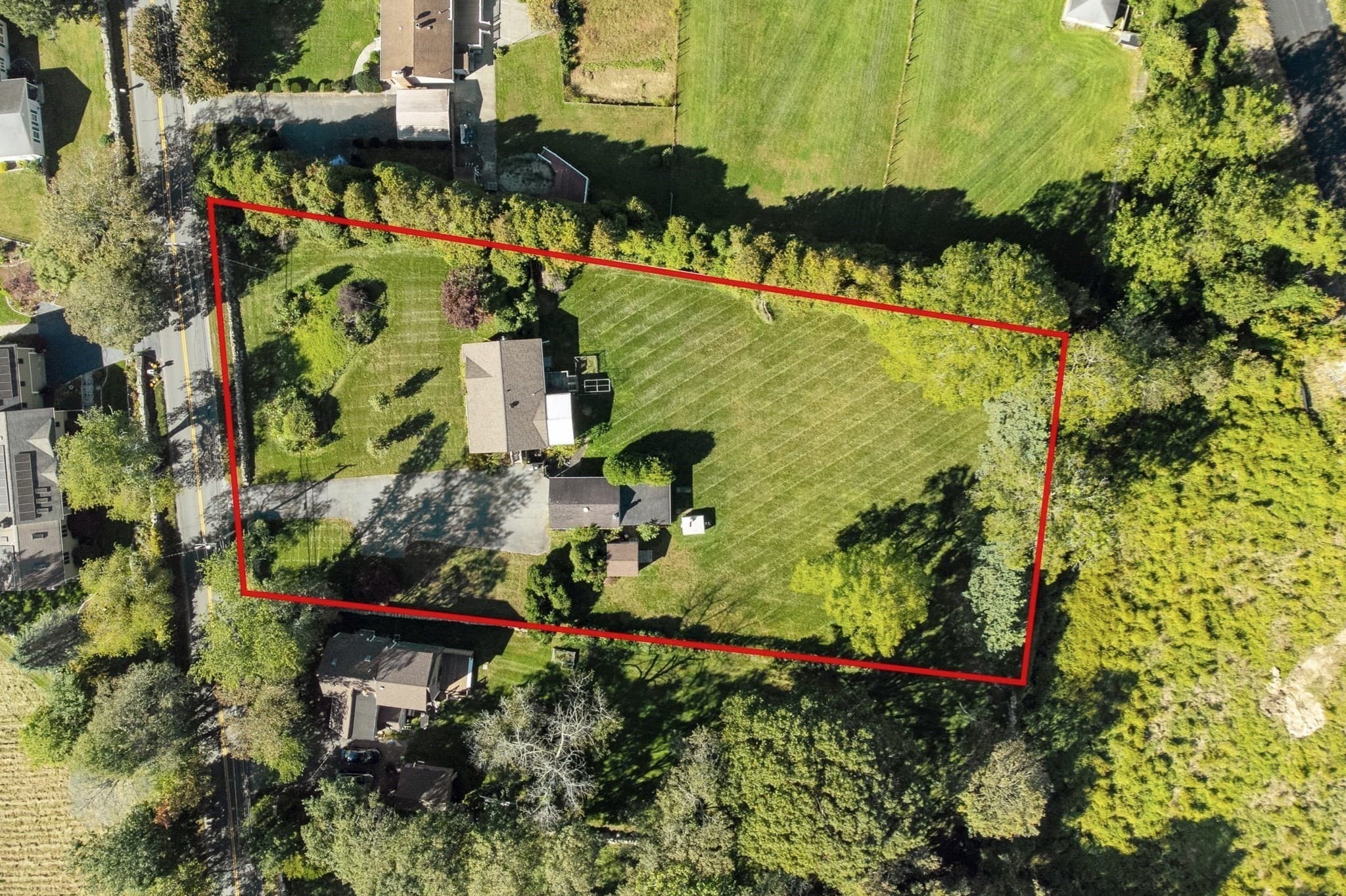 Single Family Residence at 297 Bakerville Rd, Dartmouth MA 02748, Dartmouth, photo 21 of 22