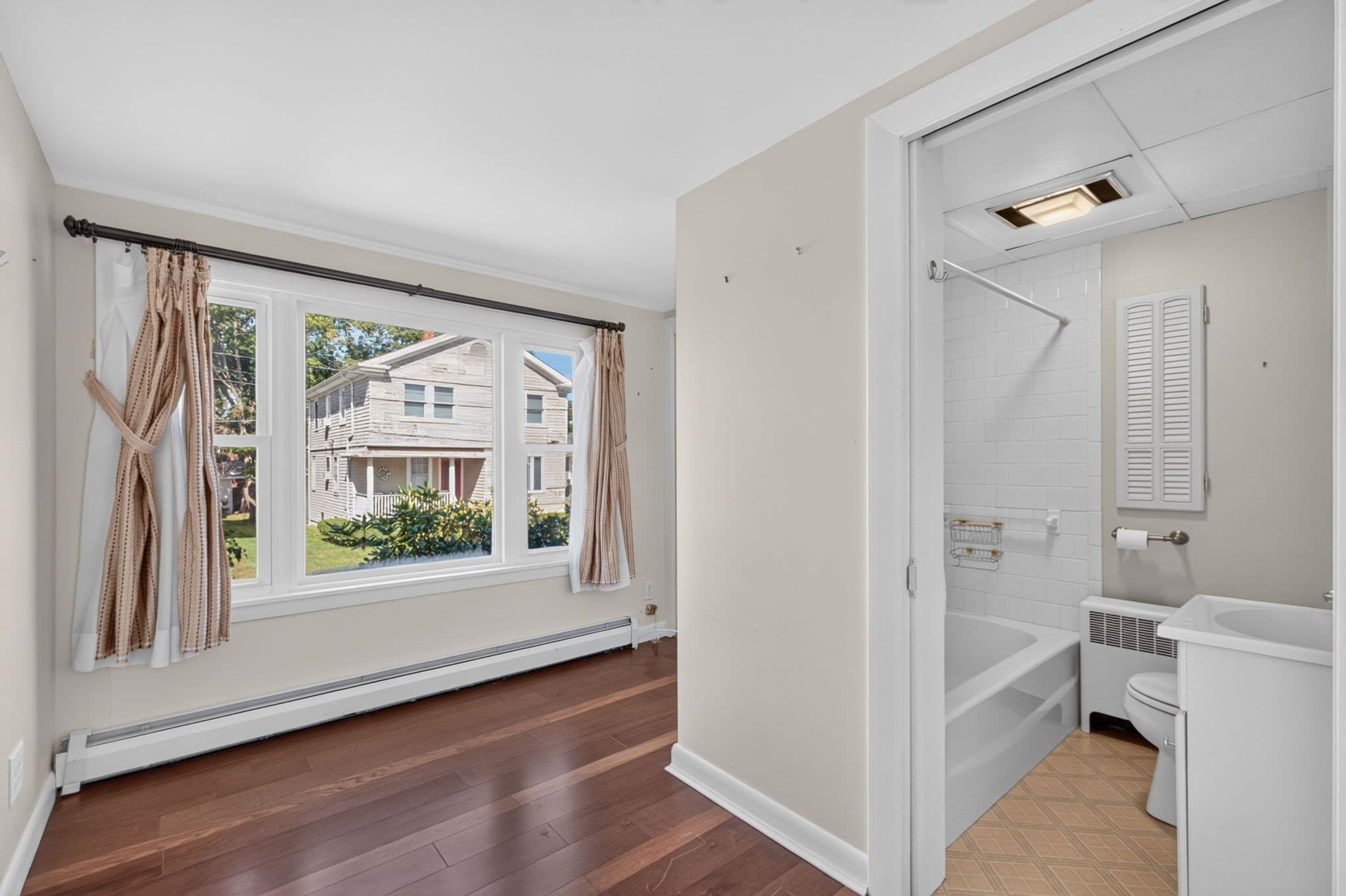 Single Family Residence at 63 Hemlock St, Fall River MA 02720, Fall River, photo 23 of 38