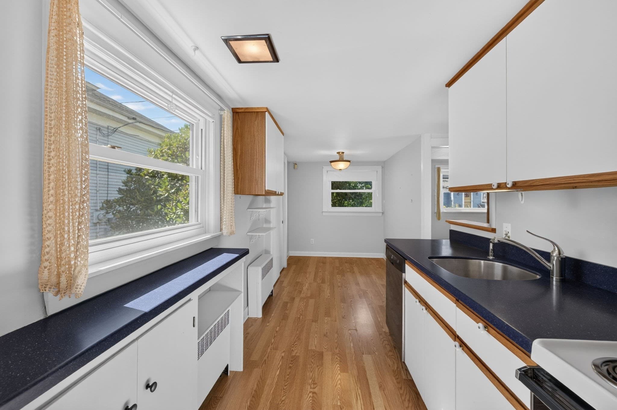 Single Family Residence at 63 Hemlock St, Fall River MA 02720, Fall River, photo 16 of 38