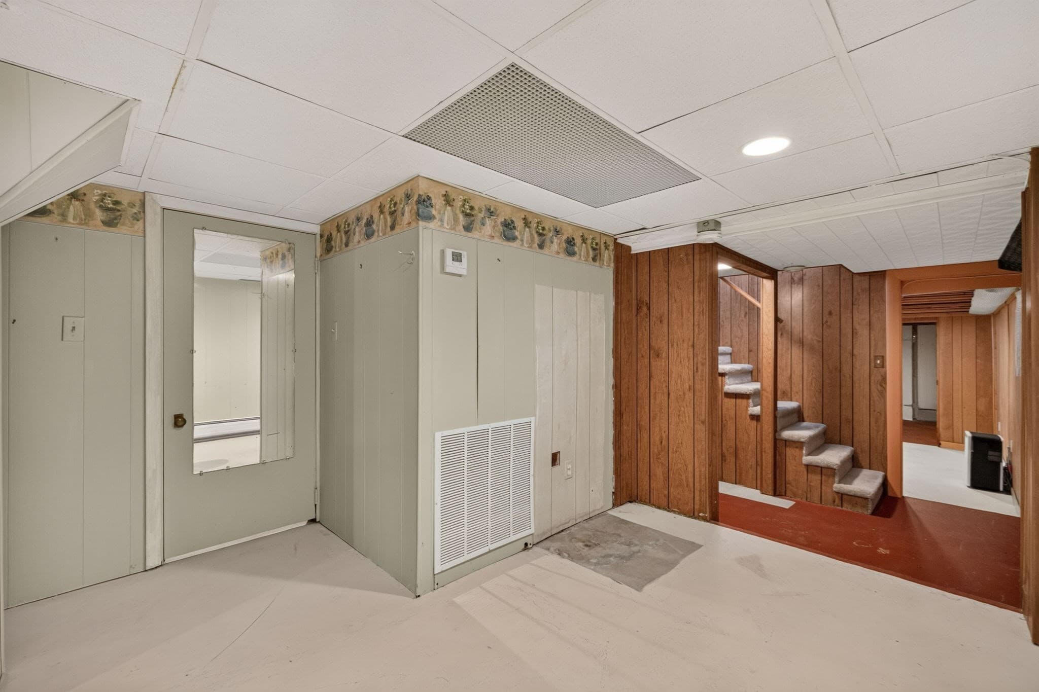 Single Family Residence at 63 Hemlock St, Fall River MA 02720, Fall River, photo 30 of 38