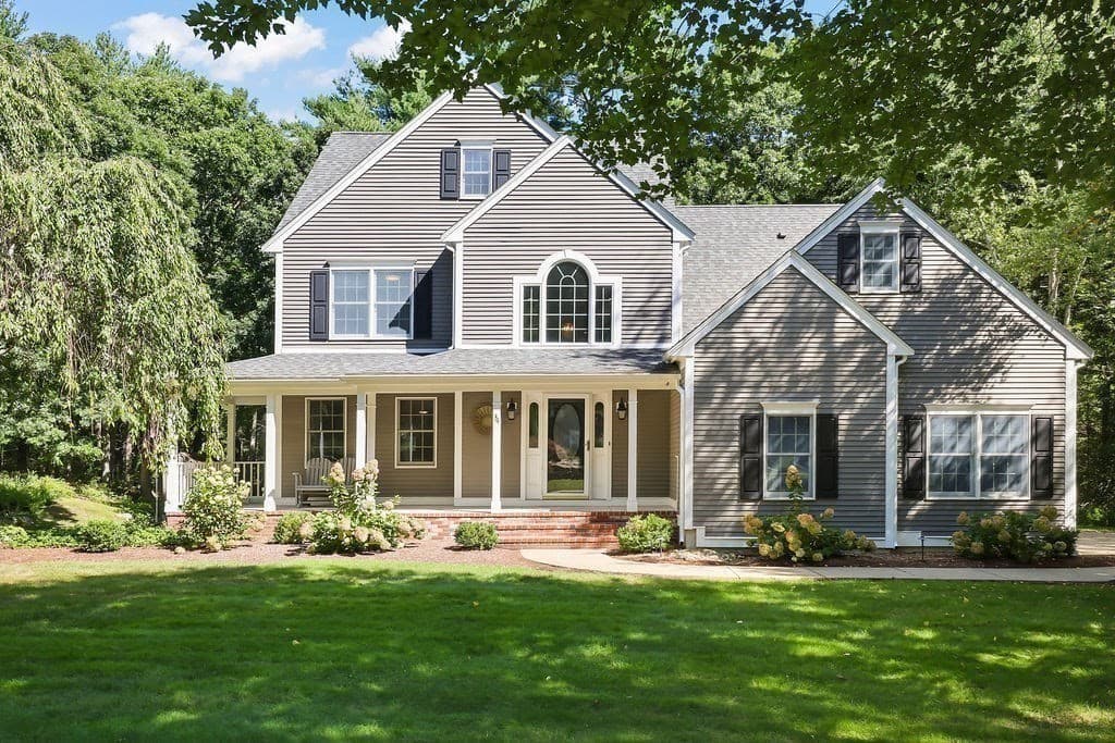 Single Family Residence at 34 Meeting House Rd., Kingston MA 02364, Kingston, photo 2 of 42