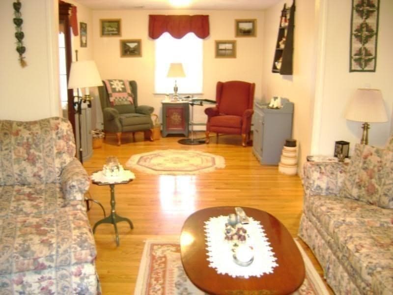 Single Family Residence at 12 Bruce Rd., Waltham MA 02453, photo 5 of 19