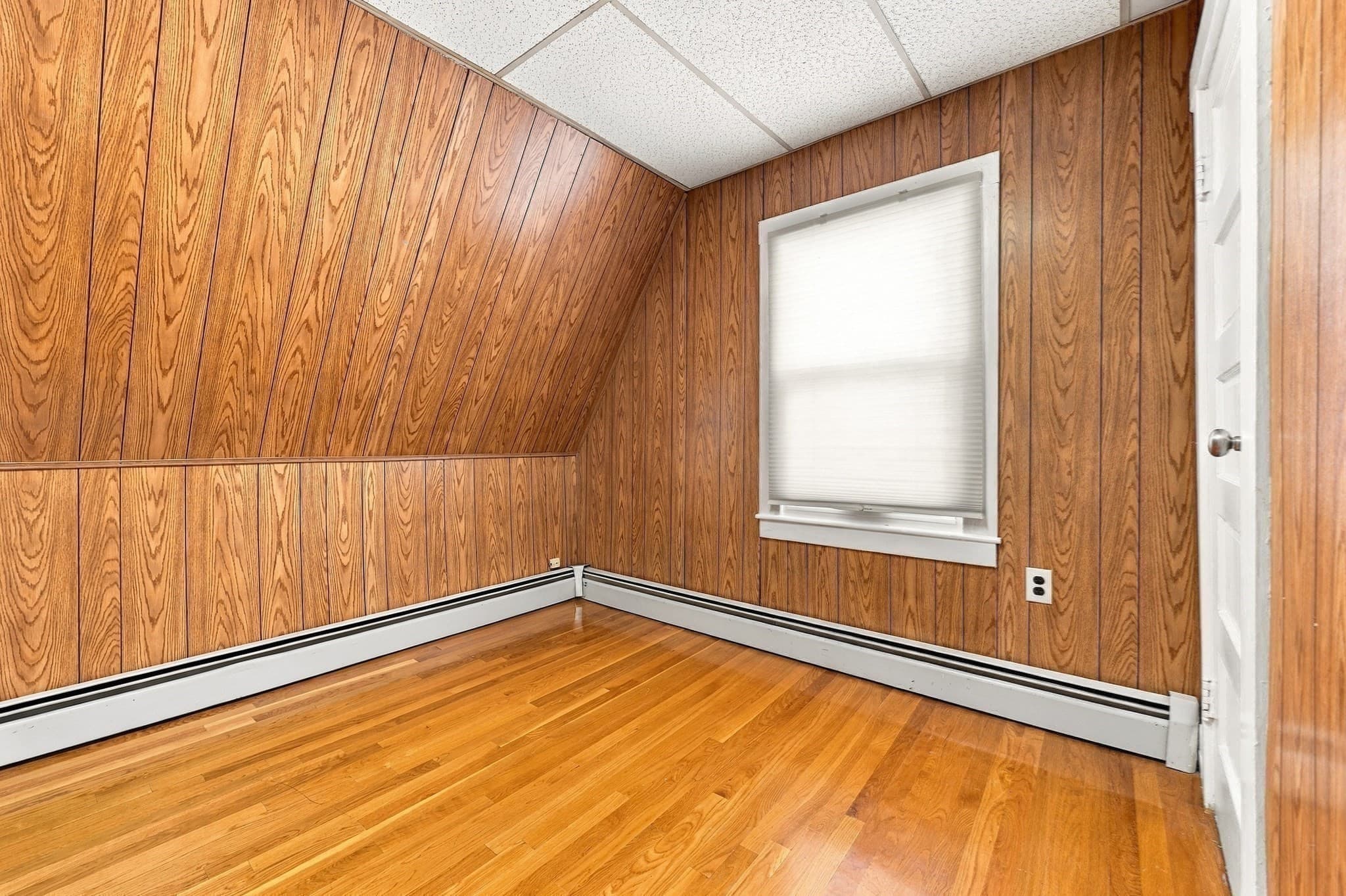 2 Family - 2 Units Side by Side at 40 Bunker Hill Ave, Lowell MA 01850, Lowell, photo 34 of 42
