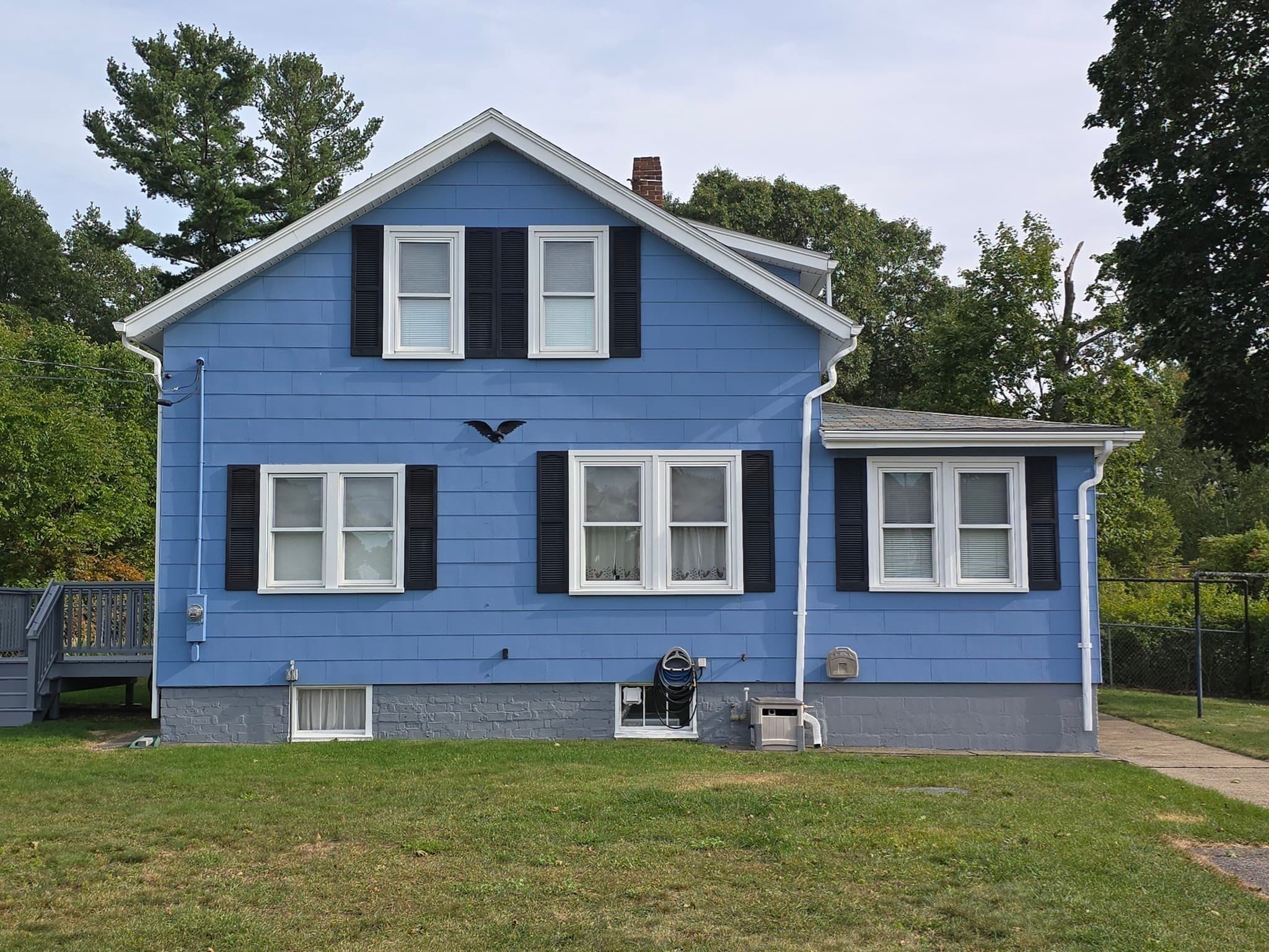 Single Family Residence at 5 Hoffman St, Taunton MA 02780, Taunton, photo 4 of 41