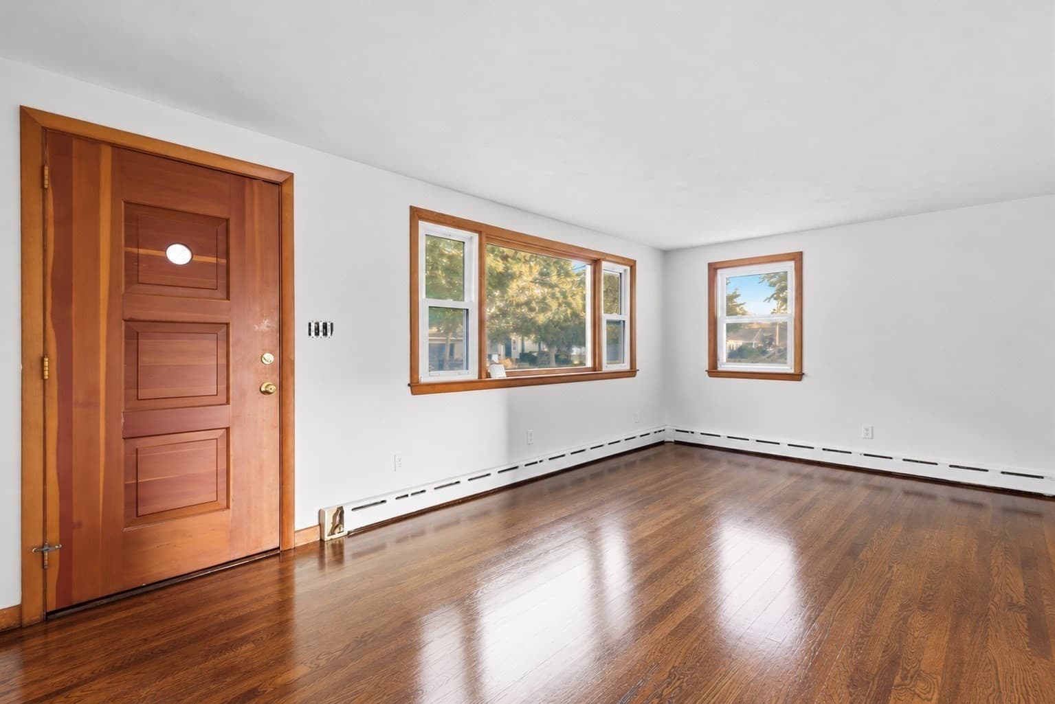 Single Family Residence at 45 Pineridge St, New Bedford MA 02740, New Bedford, photo 3 of 19
