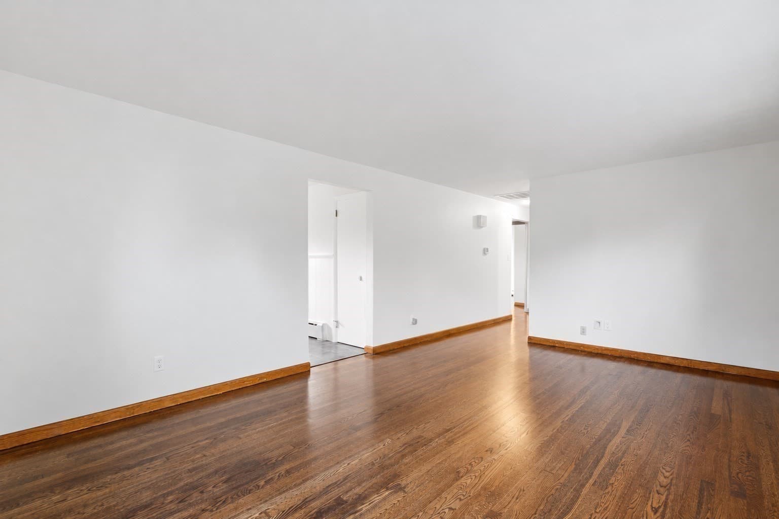 Single Family Residence at 45 Pineridge St, New Bedford MA 02740, New Bedford, photo 4 of 19