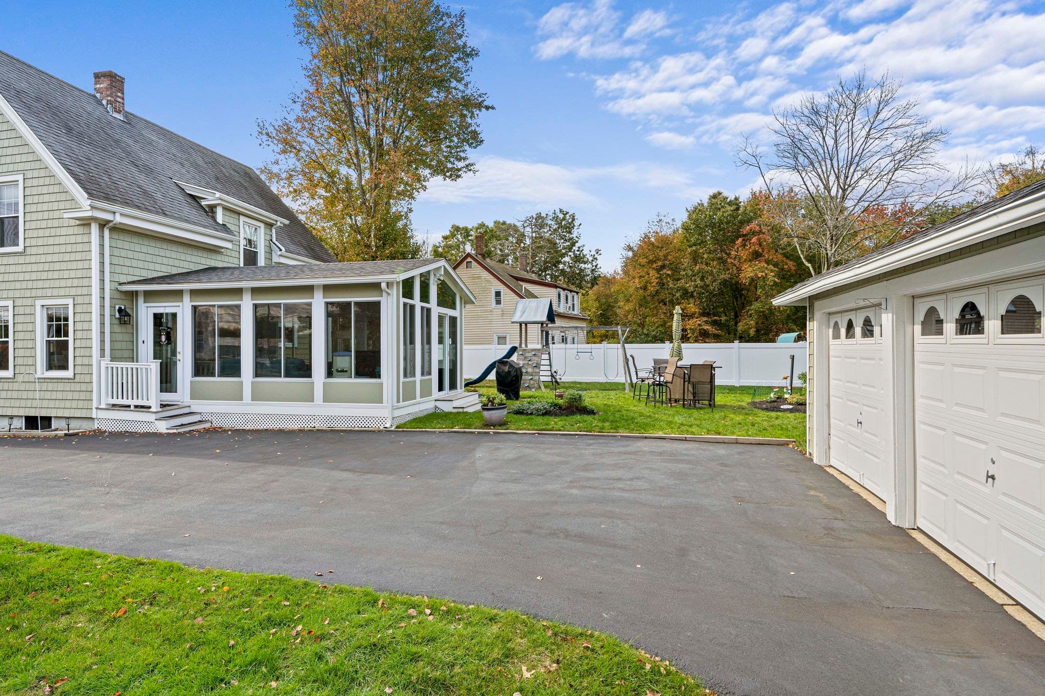 Single Family Residence at 19 Hayward Ave, Brockton MA 02301, Brockton, photo 2 of 26