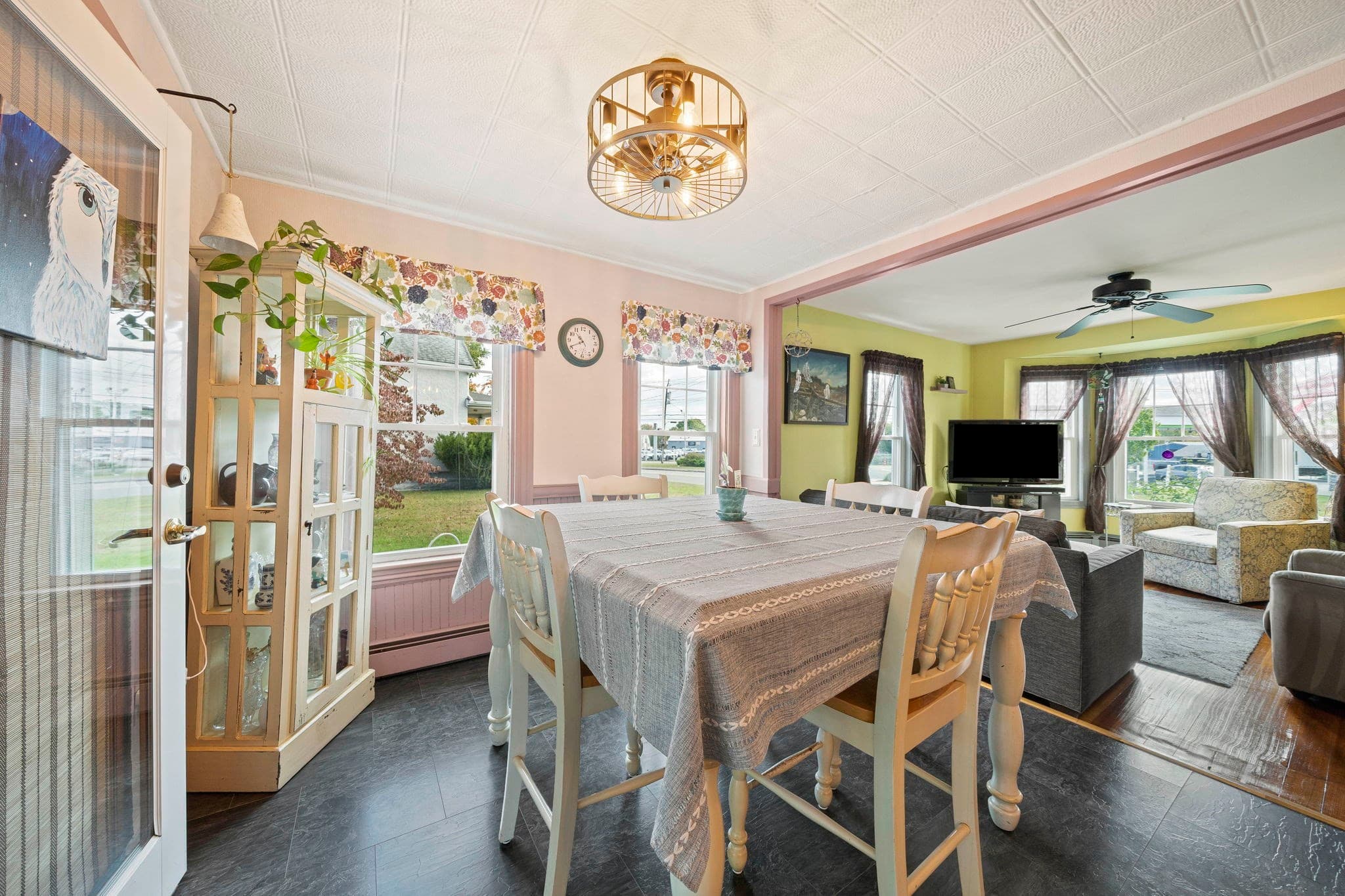 Single Family Residence at 19 Hayward Ave, Brockton MA 02301, Brockton, photo 4 of 26