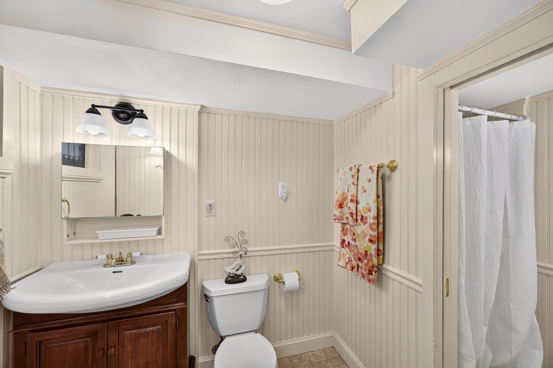 Single Family Residence at 15 Atkinson Rd, Falmouth MA 02536, Falmouth, photo 35 of 42