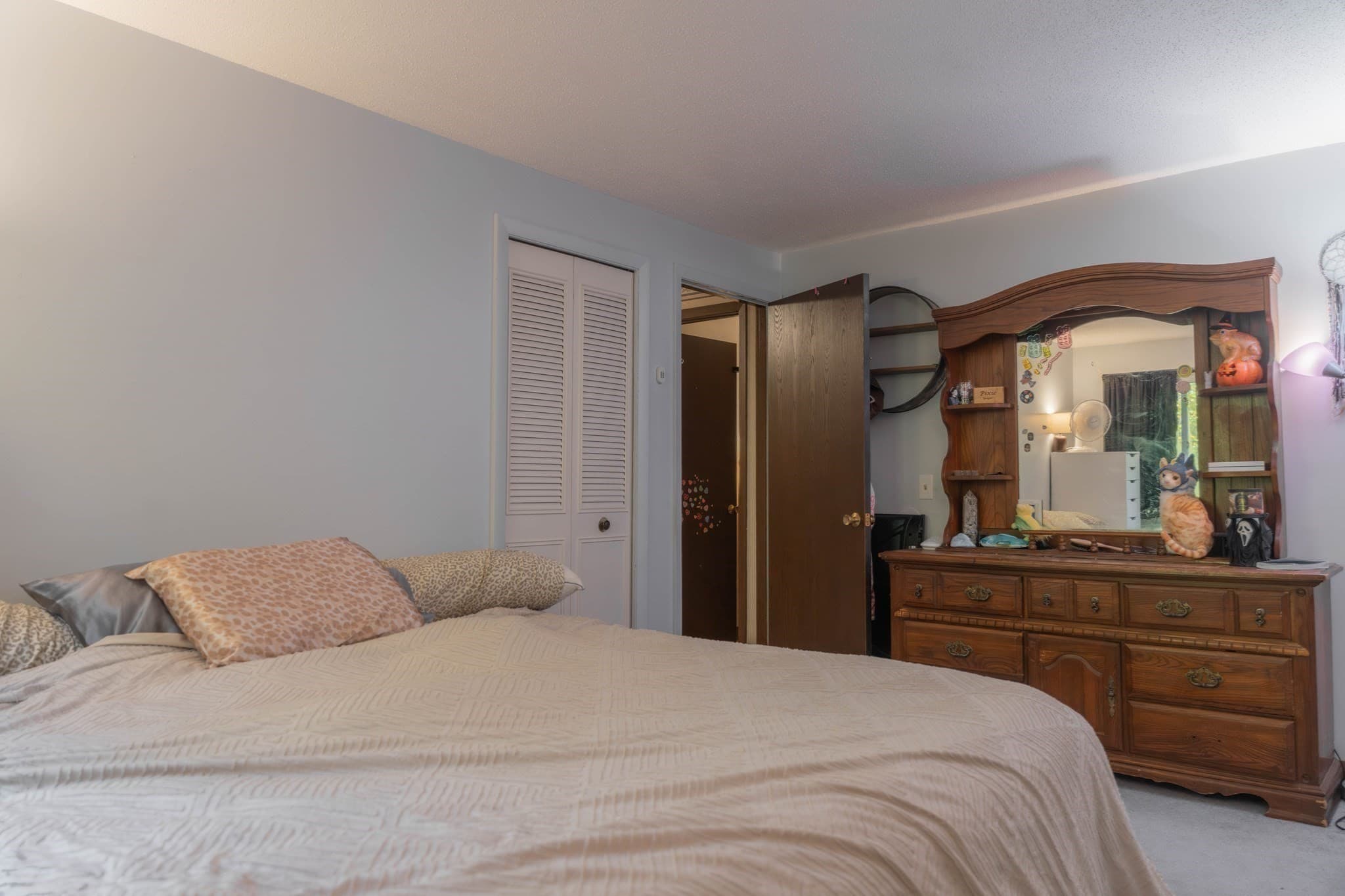 Condominium at 129 Quaker Hwy # 22A, Uxbridge MA 01569, Uxbridge, photo 18 of 22