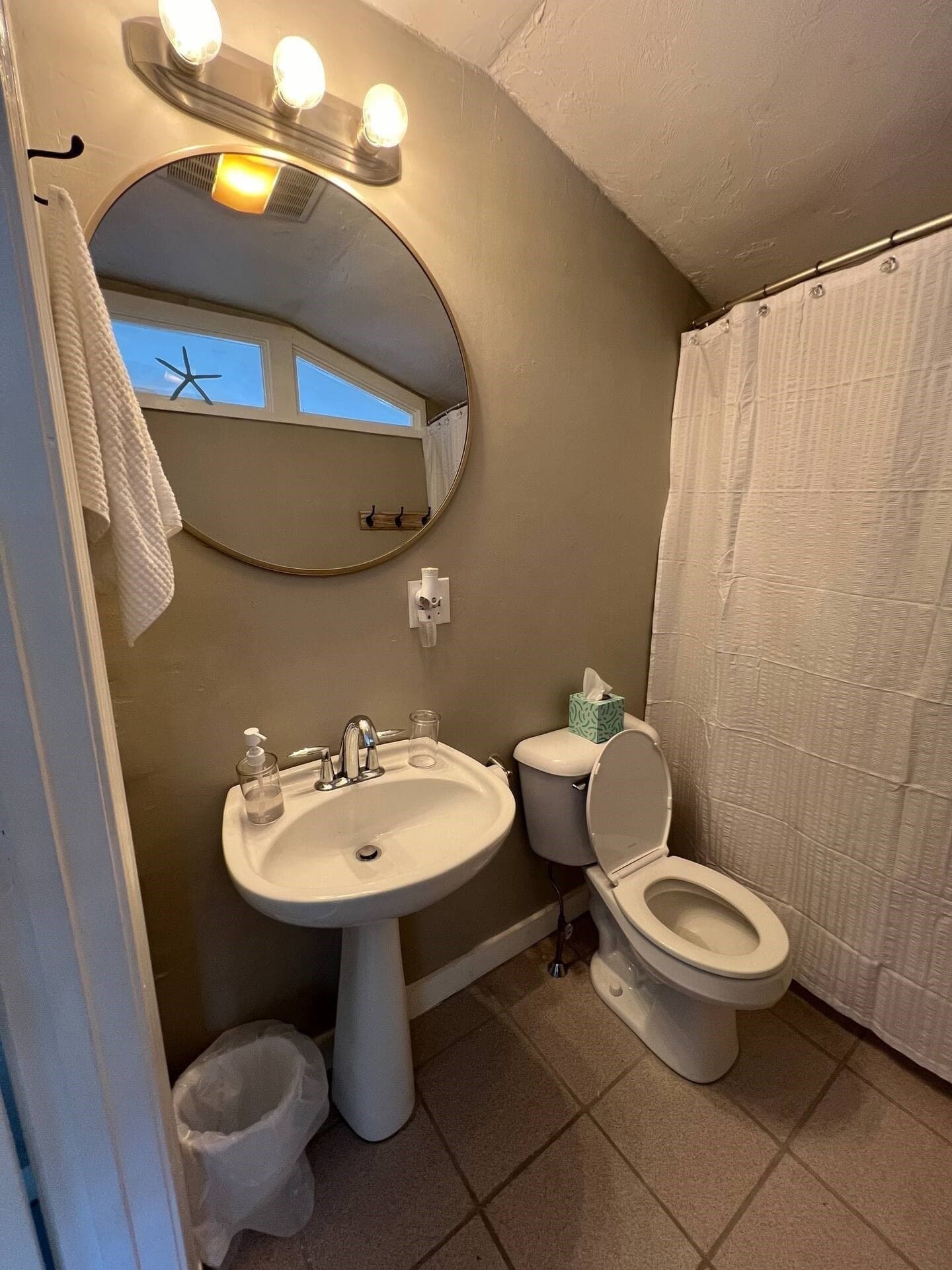 Single Family Residence at 3 Locust St. Ext, Wareham MA 02532, Wareham, photo 12 of 26
