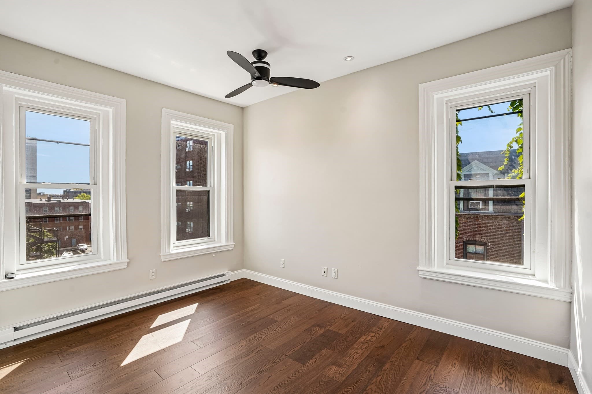 Condominium at 583 Massachusetts Ave # 5, Boston MA 02118, Boston, photo 16 of 24