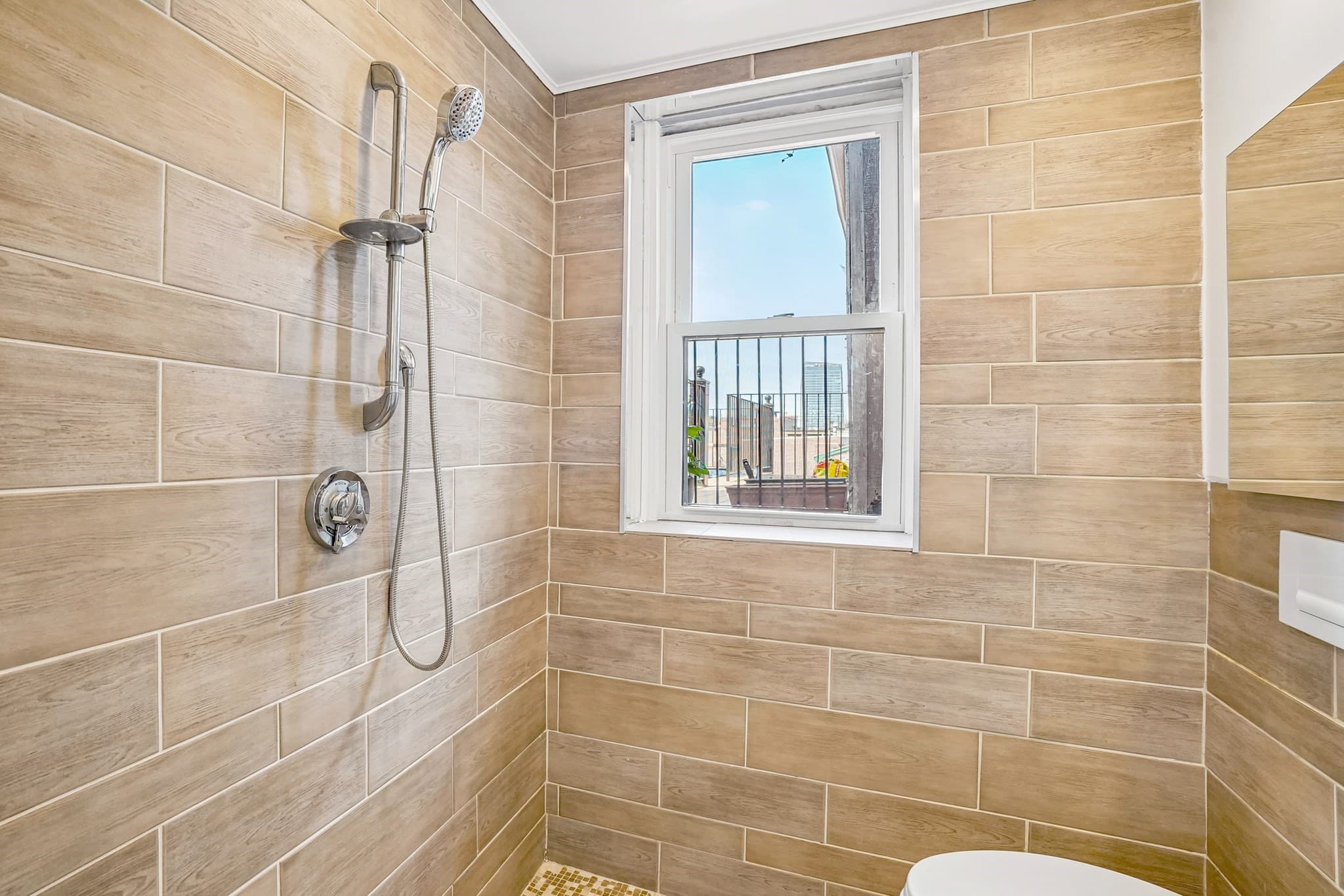 Condominium at 583 Massachusetts Ave # 5, Boston MA 02118, Boston, photo 19 of 24