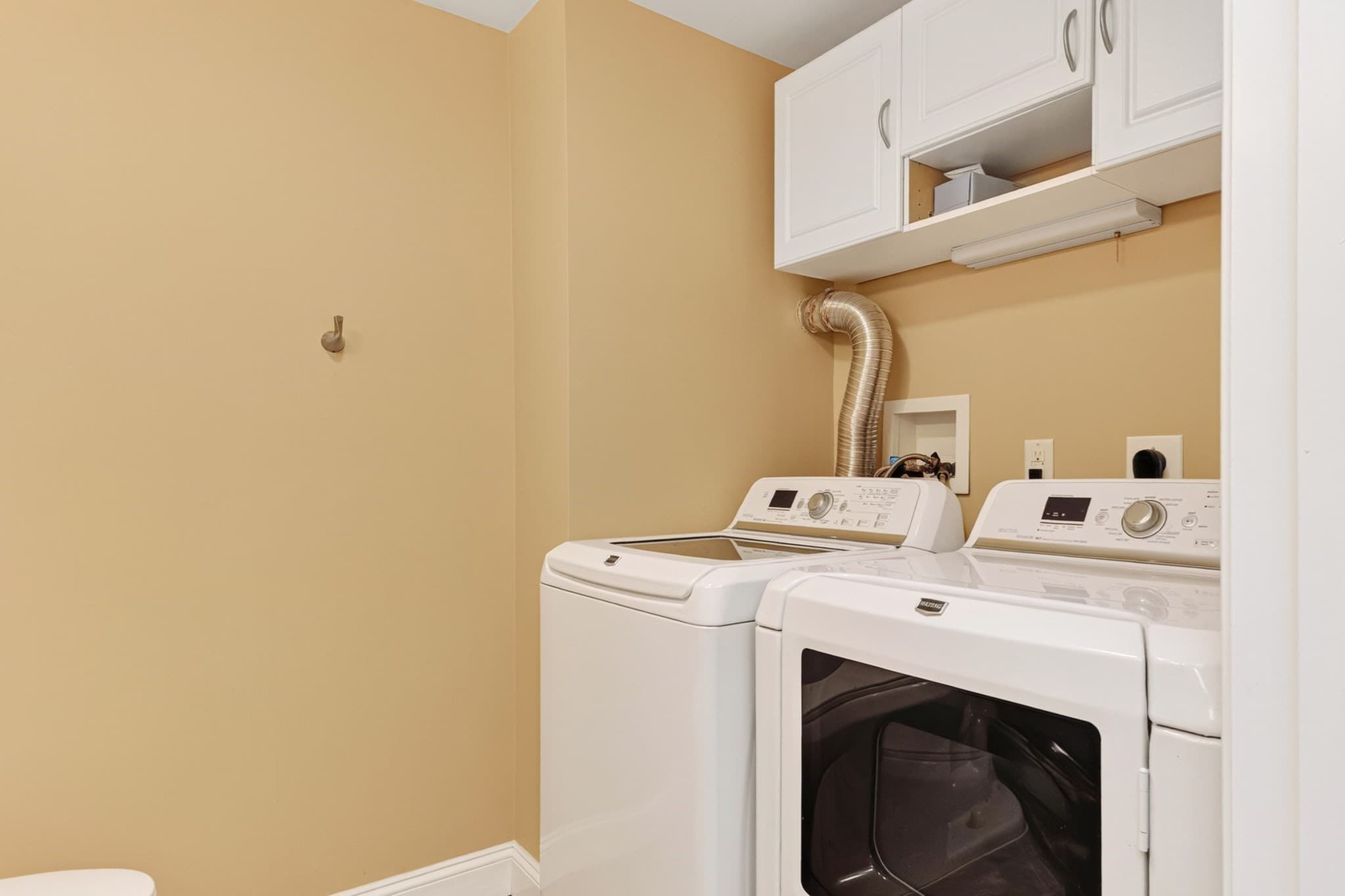 Condominium at 18 St. Mary's Way, Marlborough MA 01752, Marlborough, photo 16 of 33