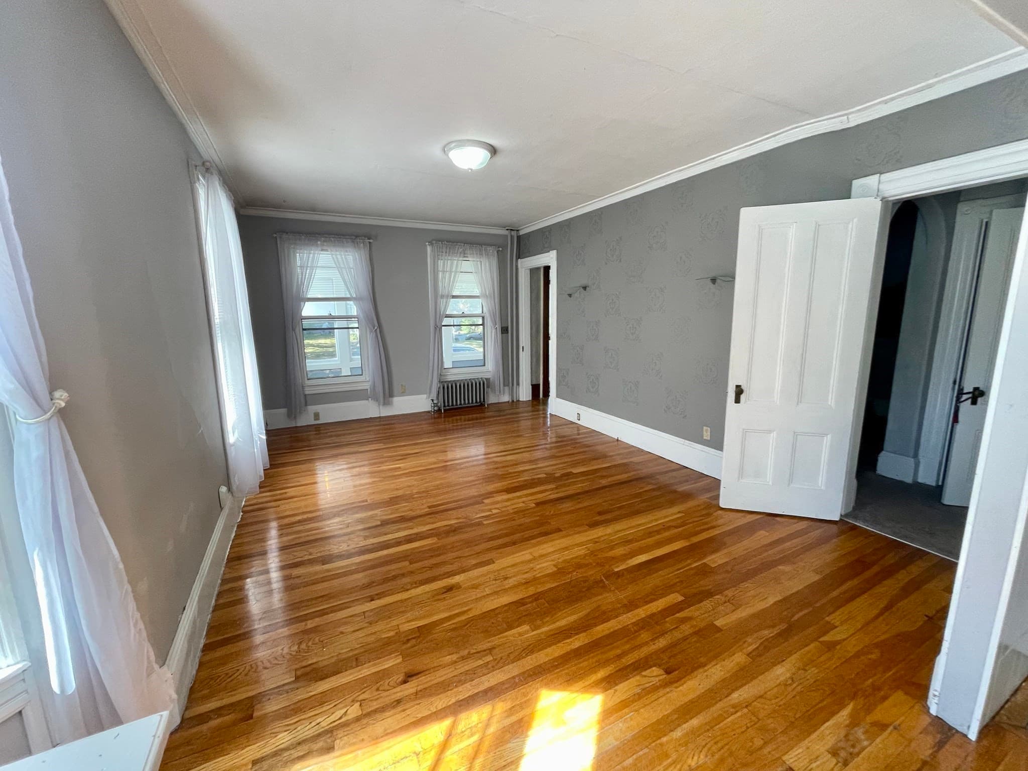 2 Family - 2 Units Up/Down at 80-82 Nonotuck St, Holyoke MA 01040, Holyoke, photo 11 of 42