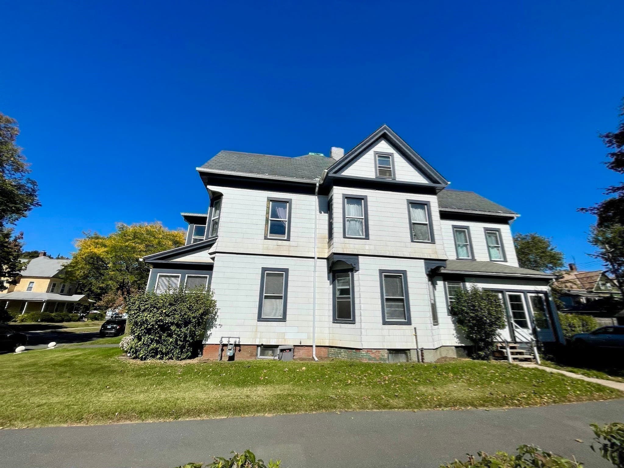 2 Family - 2 Units Up/Down at 80-82 Nonotuck St, Holyoke MA 01040, Holyoke, photo 25 of 42