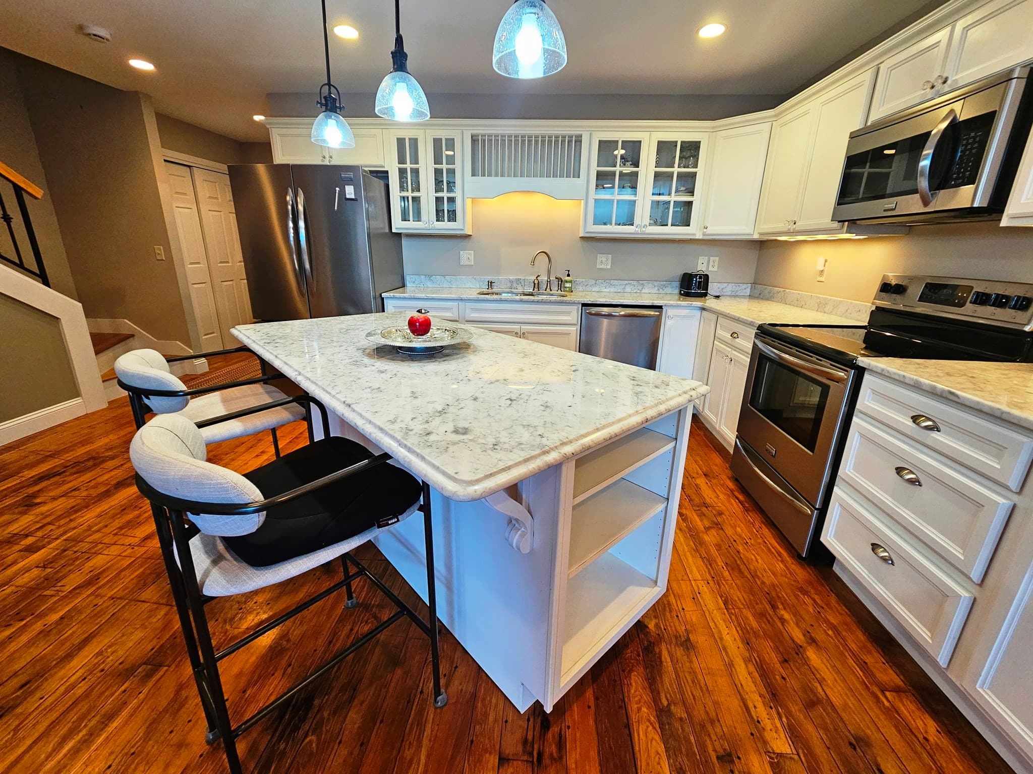 Condominium at 1 Tupperware Drive # 329, North Smithfield RI 02896, North Smithfield, photo 7 of 42
