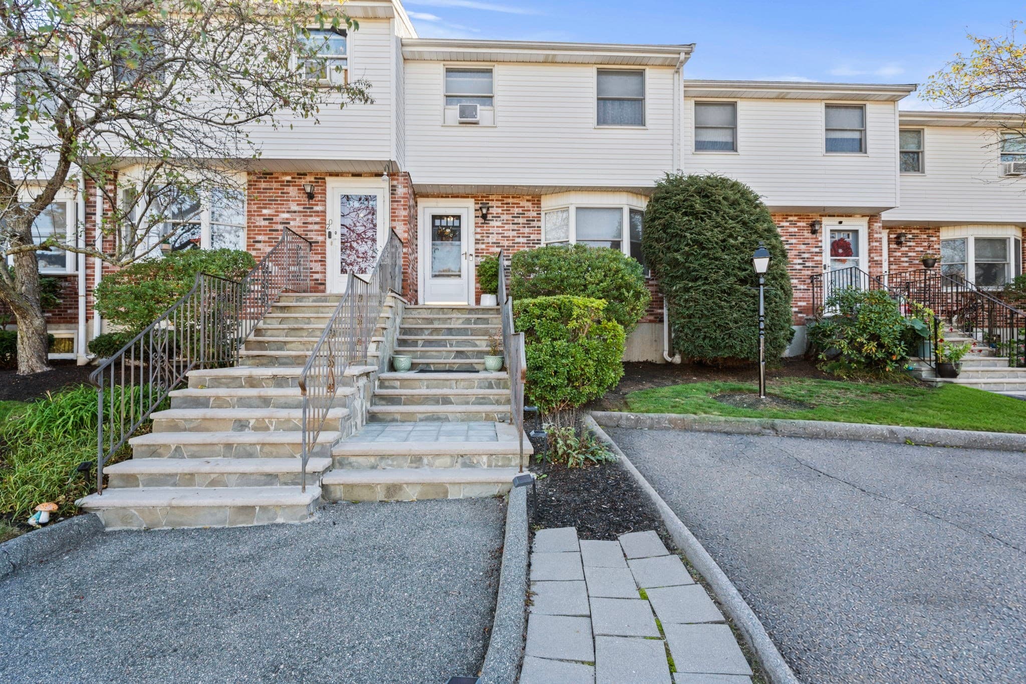 Condominium at 19 Eagan Place # 19, Peabody MA 01960, Peabody, photo 26 of 30