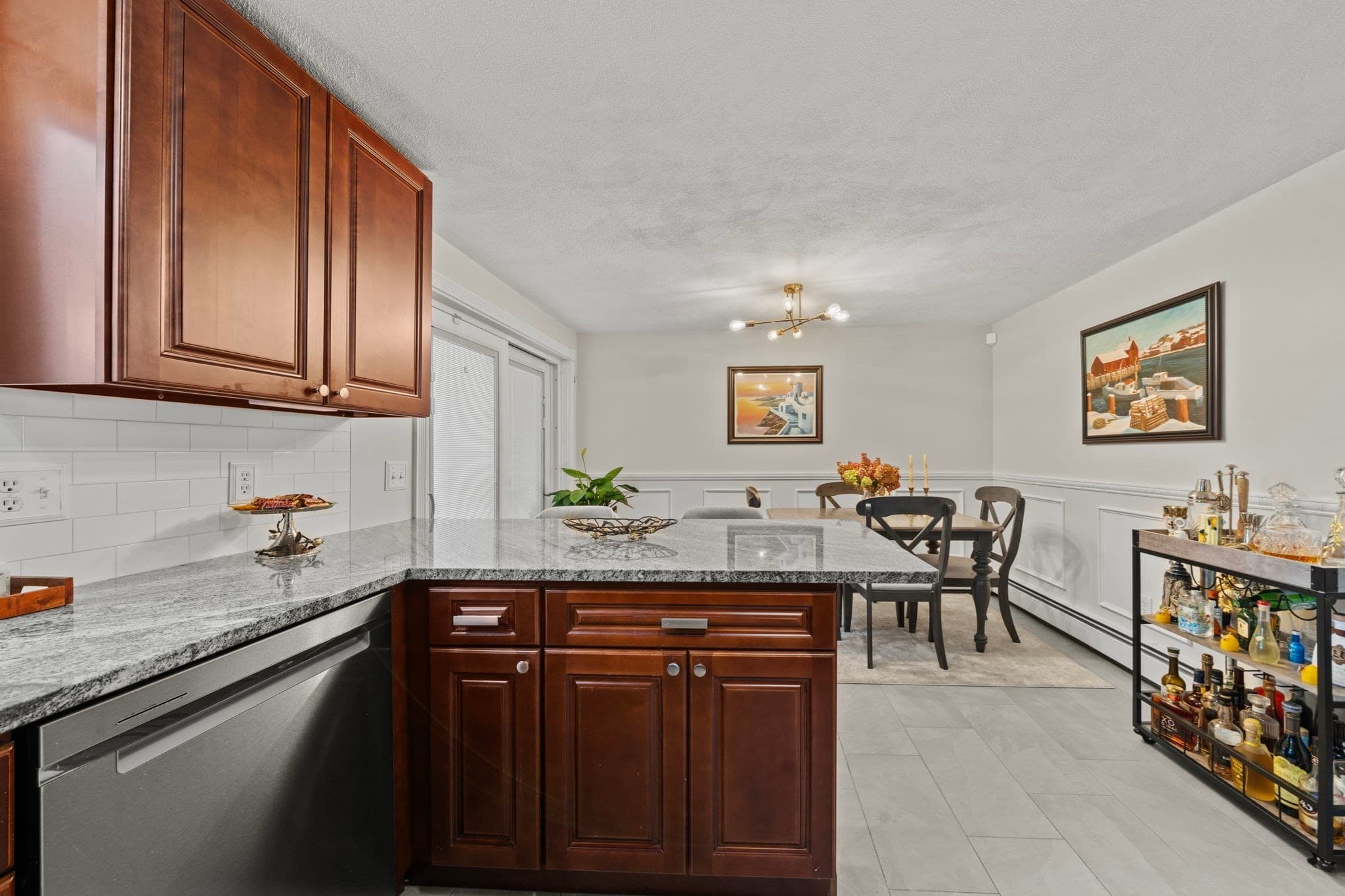 Condominium at 19 Eagan Place # 19, Peabody MA 01960, Peabody, photo 7 of 30