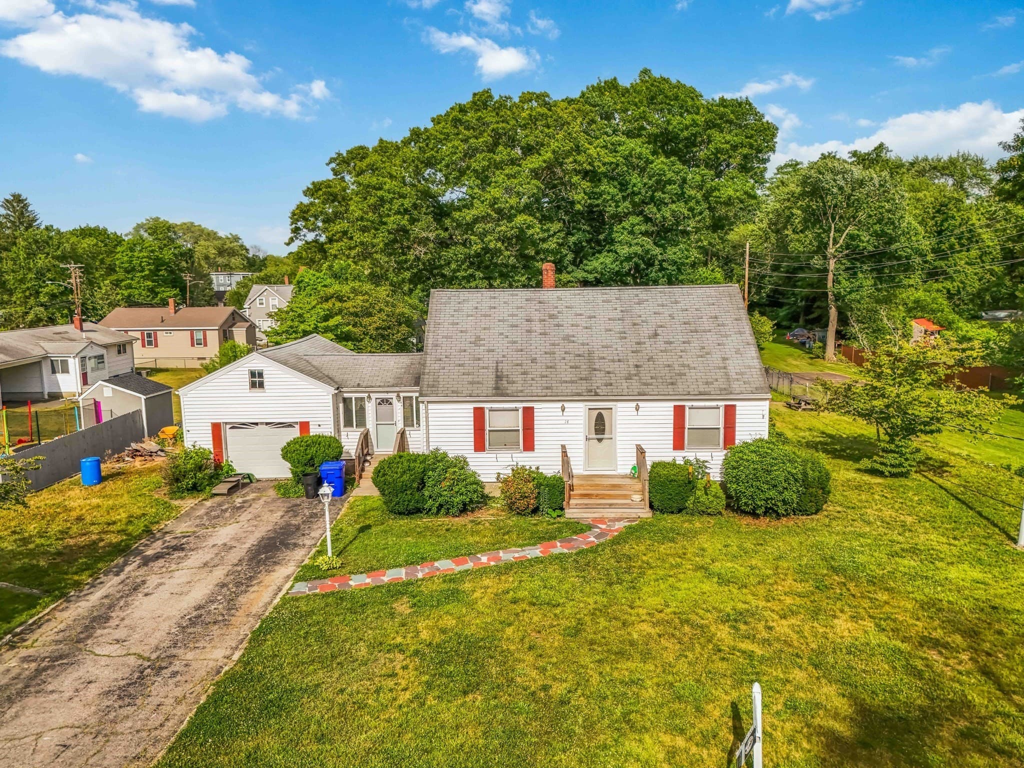 Single Family Residence at 14 Highland Ave, Taunton MA 02780, Taunton, photo 2 of 42