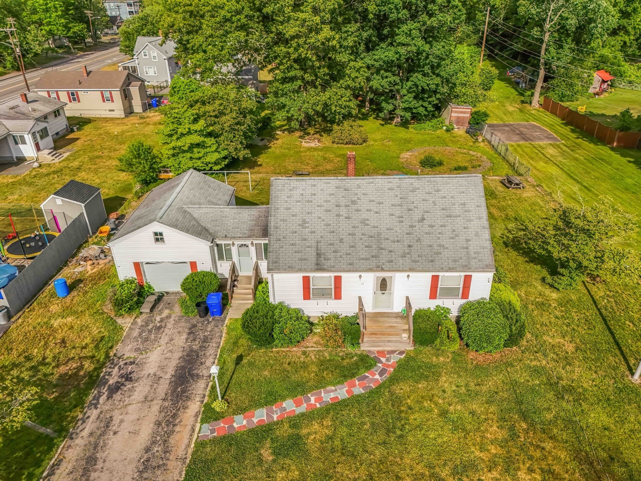Single Family Residence at 14 Highland Ave, Taunton MA 02780, Taunton, photo 3 of 42