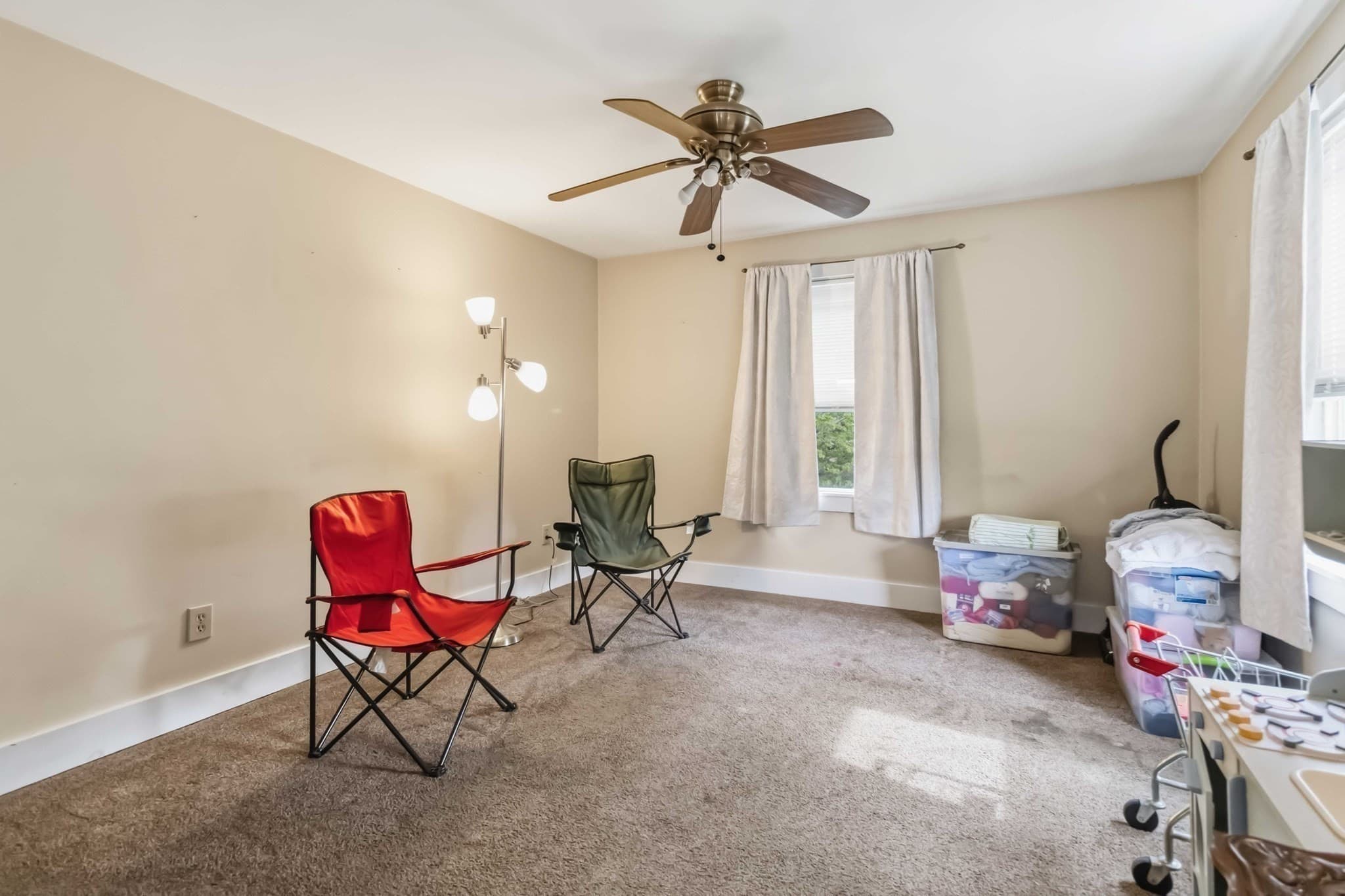 Single Family Residence at 14 Highland Ave, Taunton MA 02780, Taunton, photo 18 of 42