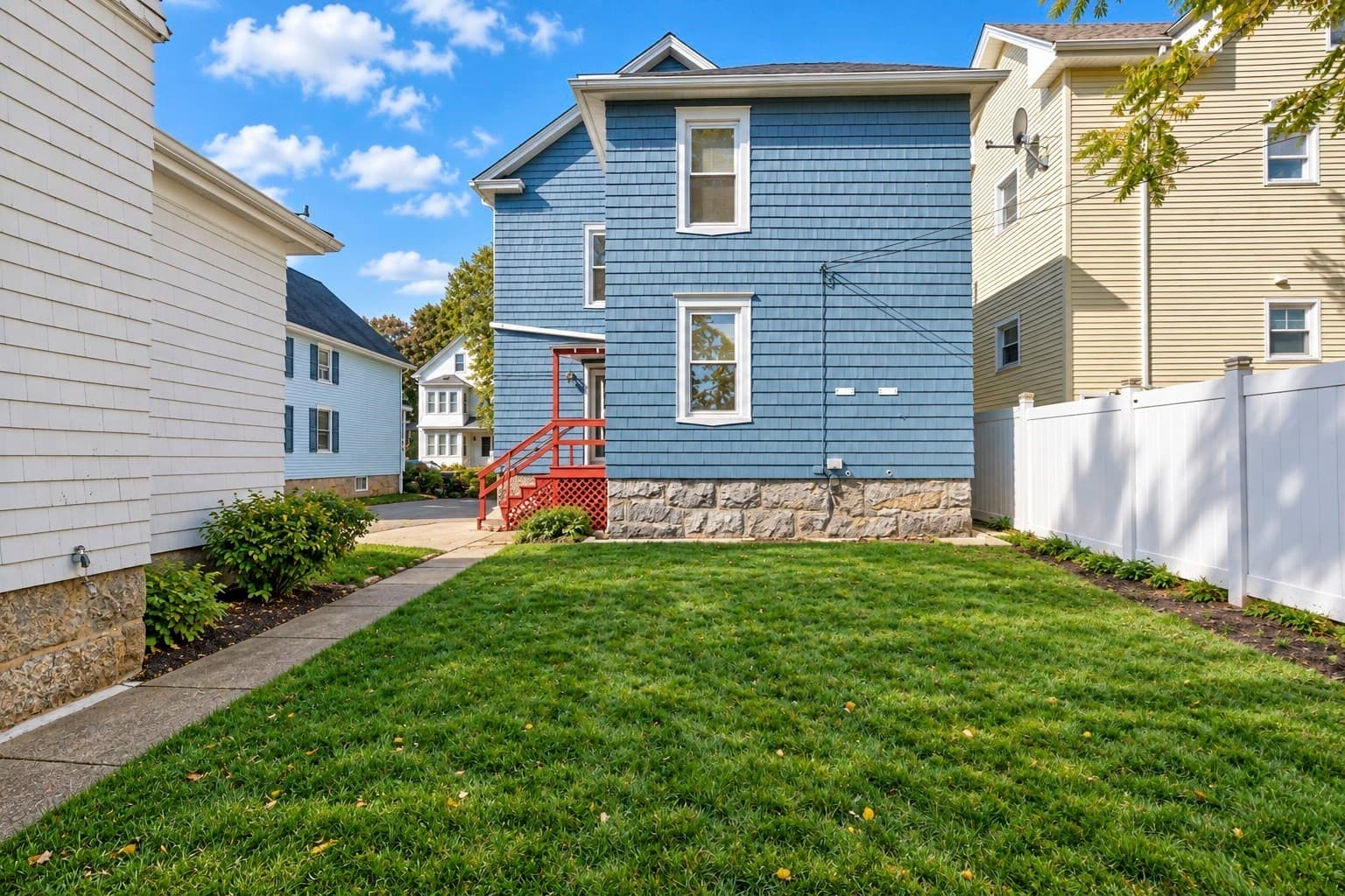 2 Family - 2 Units Up/Down at 76 Atlantic St, New Bedford MA 02740, New Bedford, photo 23 of 23