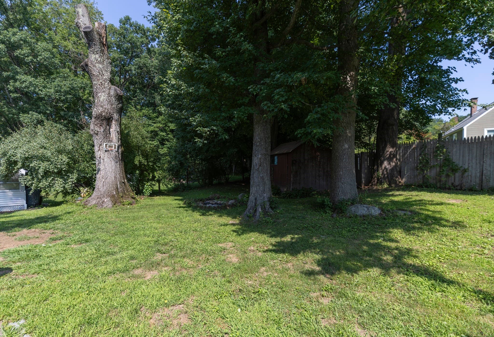 Single Family Residence at 118 Ararat St, Worcester MA 01606, Worcester, photo 20 of 21