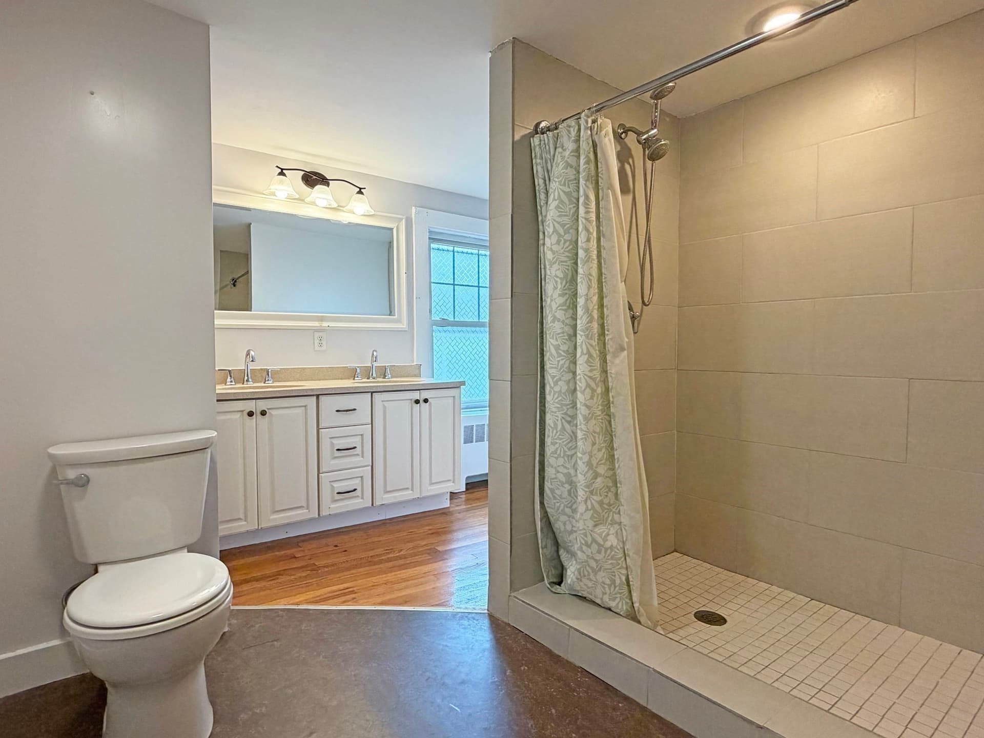 Apartment at 75-77 Dale St # 77, Waltham MA 02451, photo 20 of 21